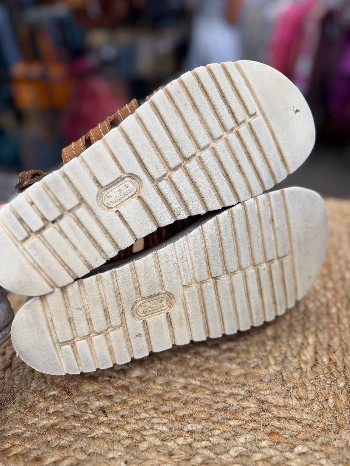 Pre-owned BED STU Brown Off-white Size 8 Sandal