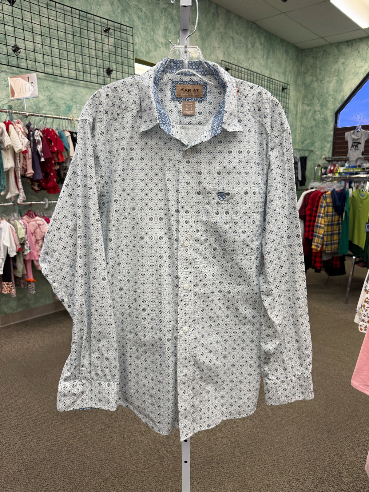 Pre-owned ARIAT White Blue Print Men Size M Long Sleeve MENS Shirts