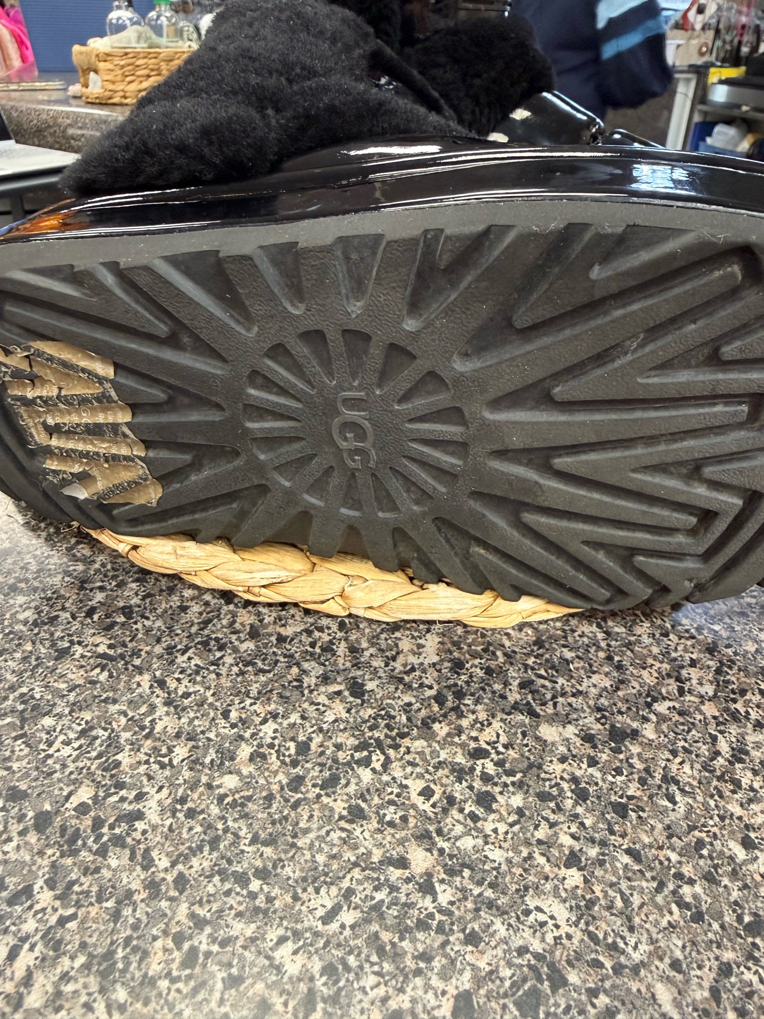 Pre-owned UGG Black Size 7 Designer Bootie