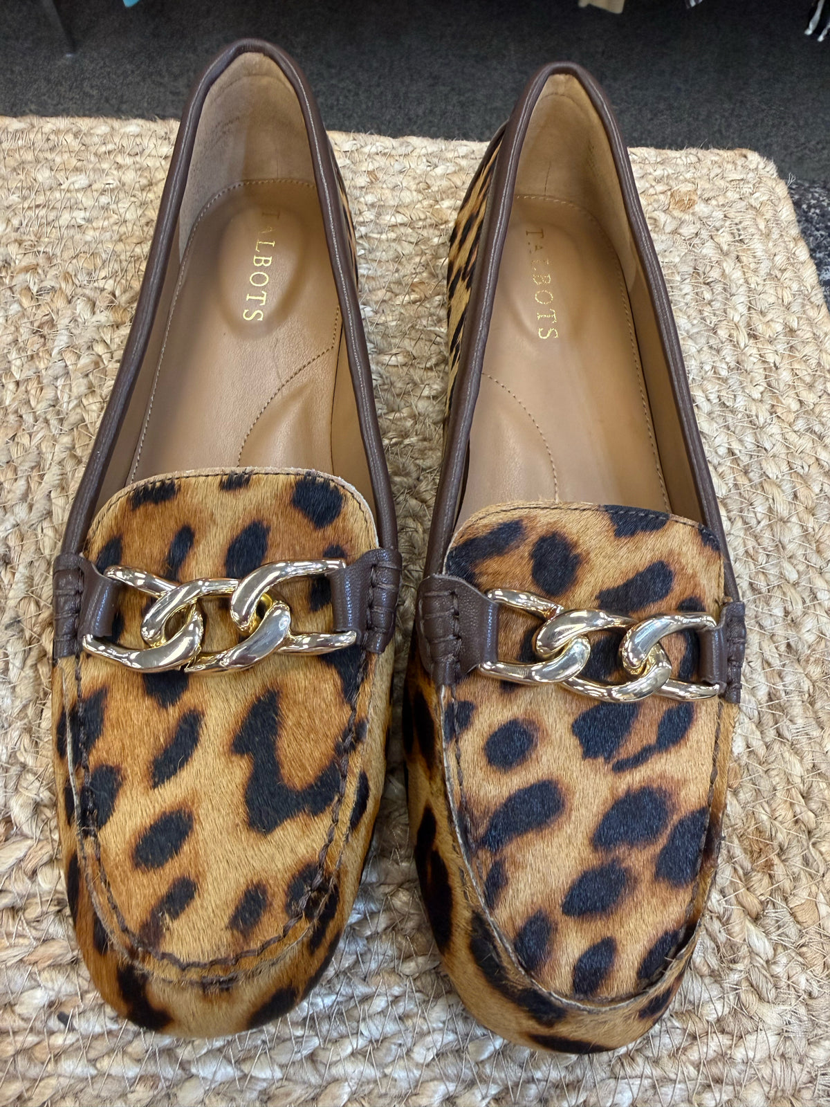 New  Without Tag TALBOTS Leopard Brown Trim Size 9 Shoe