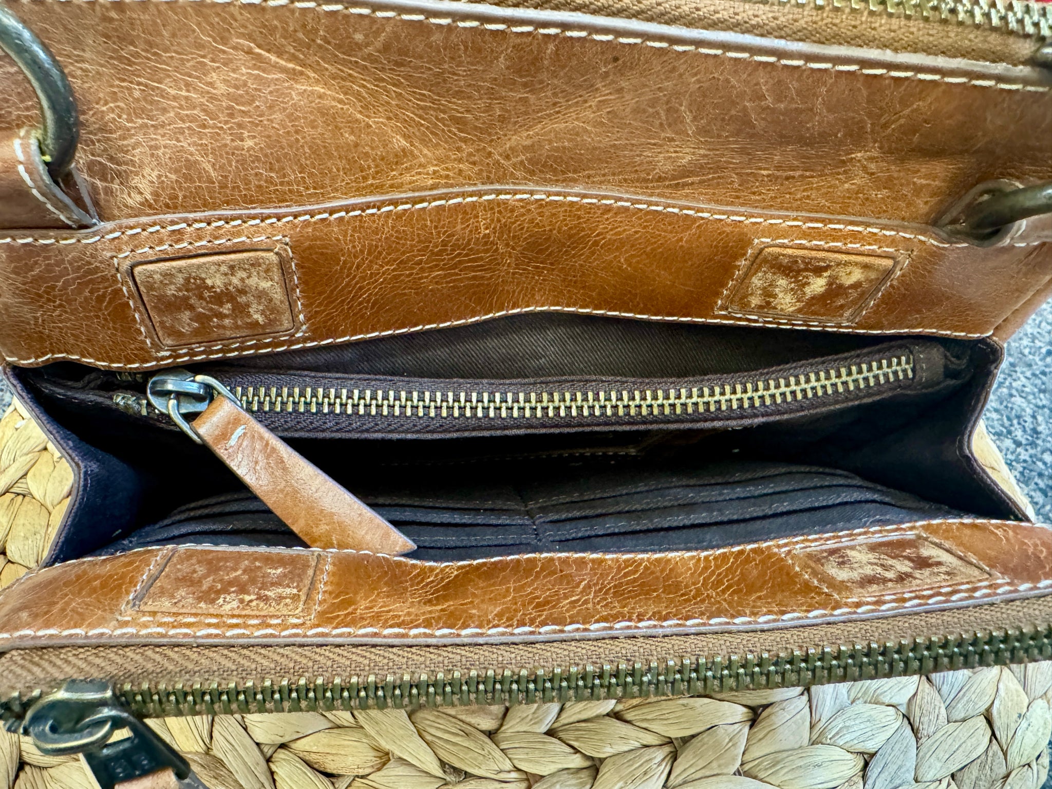 Pre-owned STS Tan Animal XS Crossbody Purse