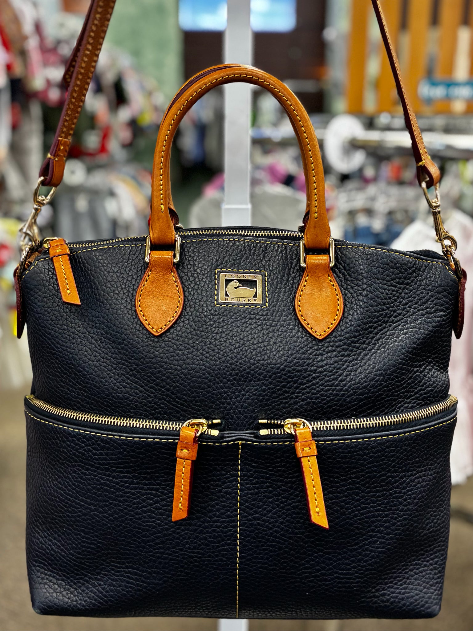 Pre-owned DOONEY&BOURKE Navy Brown Trim Shoulder Designer Purse