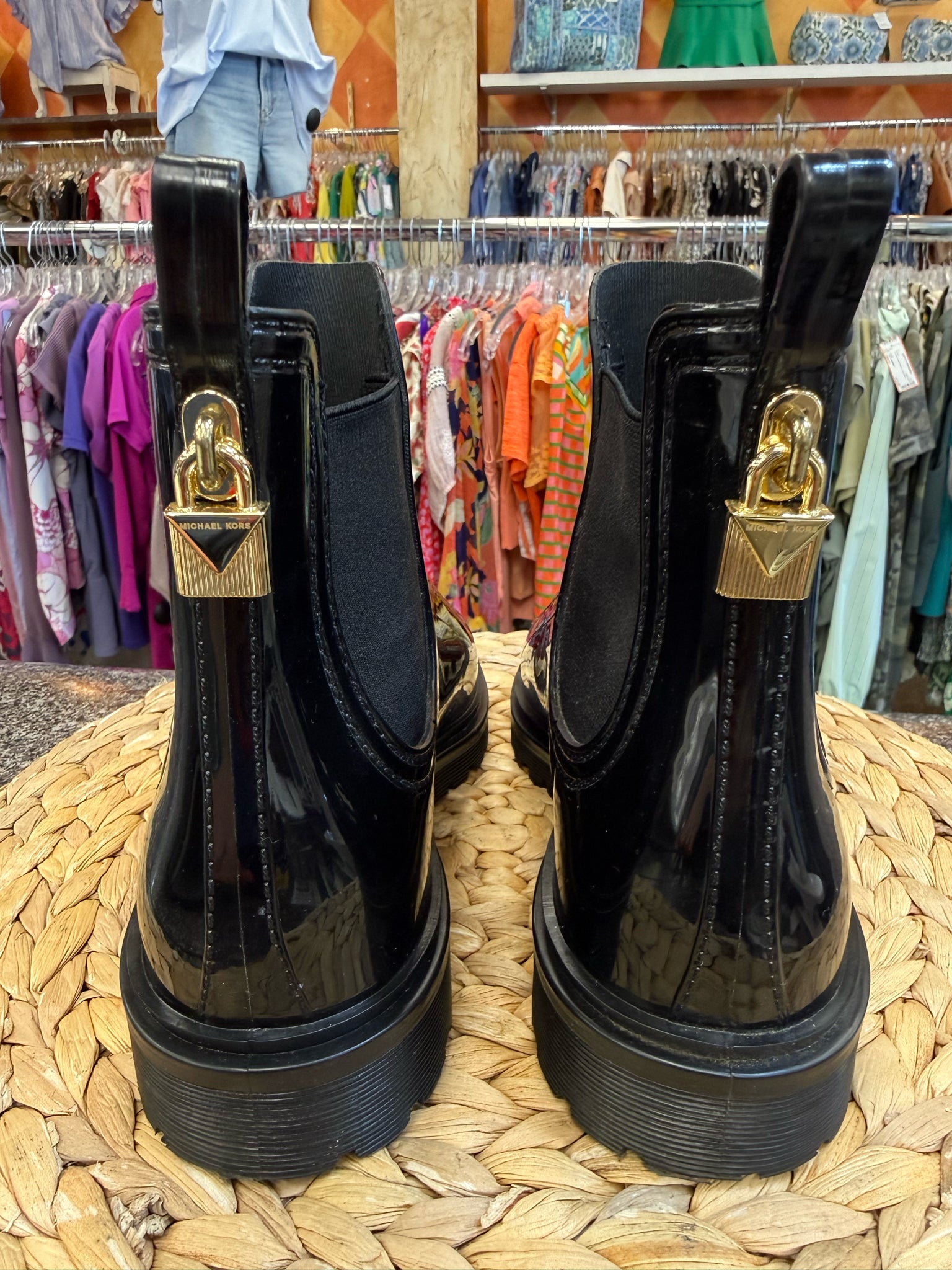 Pre-owned MICHAEL KORS Black patent Size 8 Designer Boot