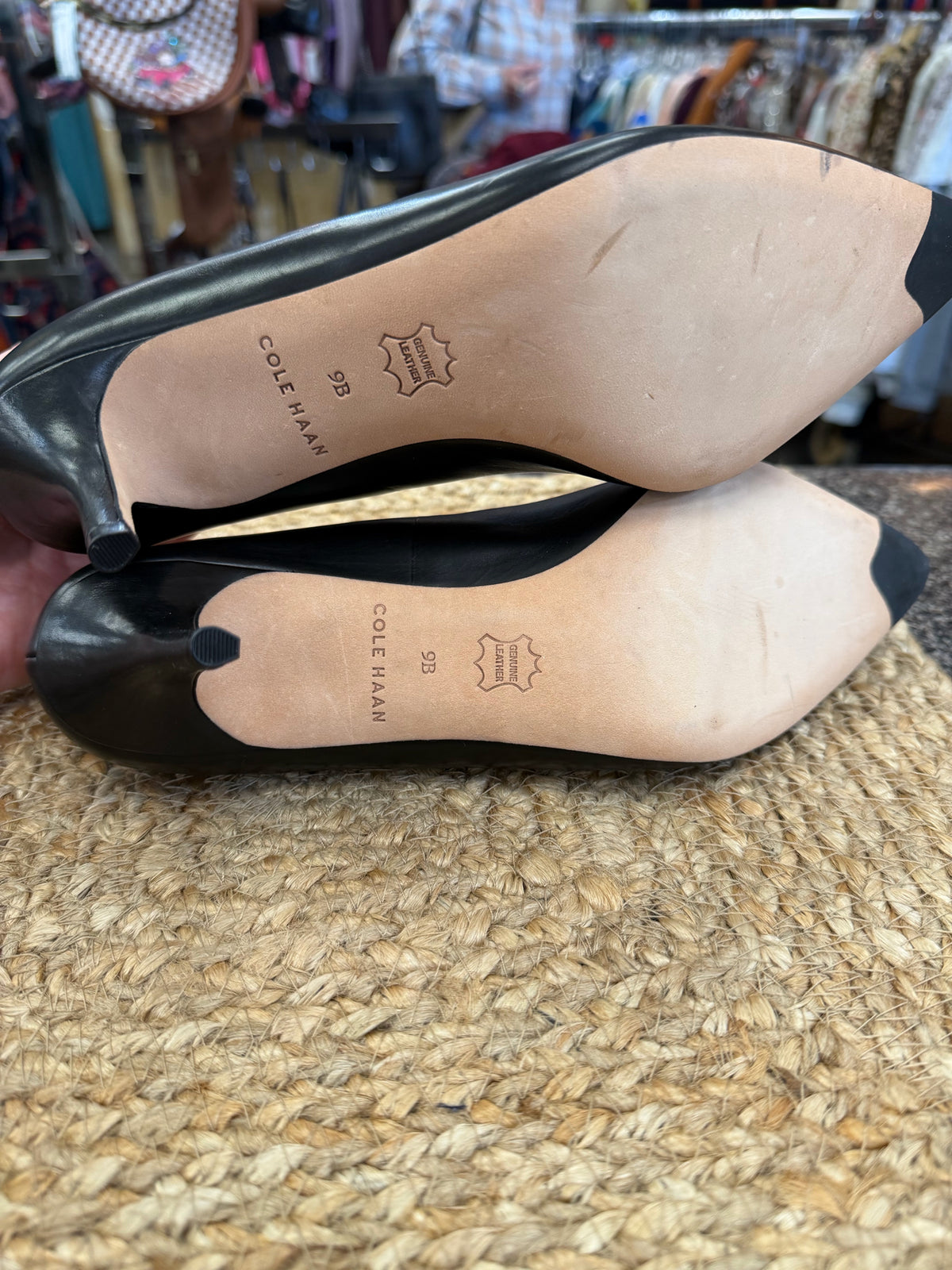 Pre-owned COLE HAAN Black Size 9 Heel