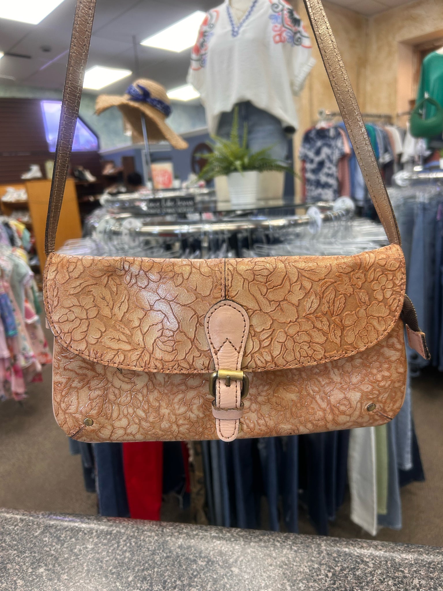 Pre-owned PATRICIA NASH Tan floral Gold Crossbody Designer Purse