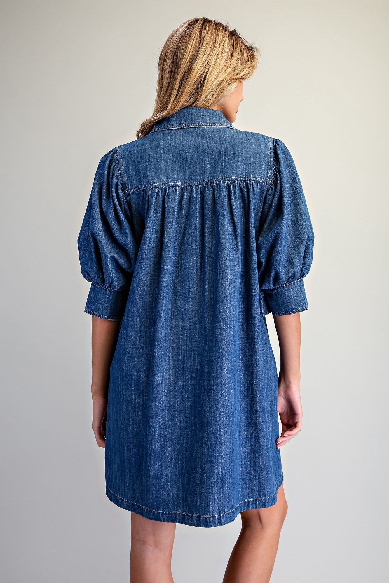 New EE:SOME Denim Size Small Short Sleeve Dress