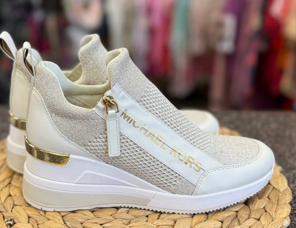 Pre-owned MICHAEL KORS White Gold Size 7 Designer Sneaker
