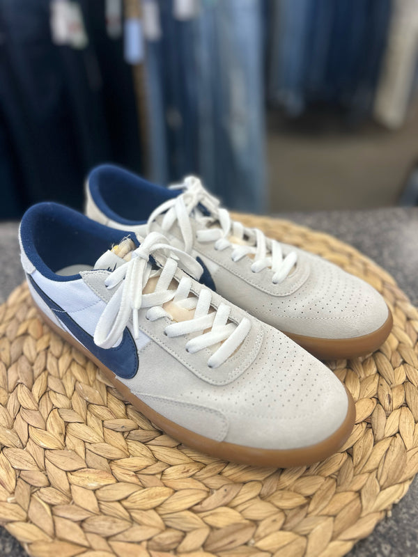 Pre-owned NIKE Light gray Navy SHOE SIZE 9 MENS Designer Sneaker