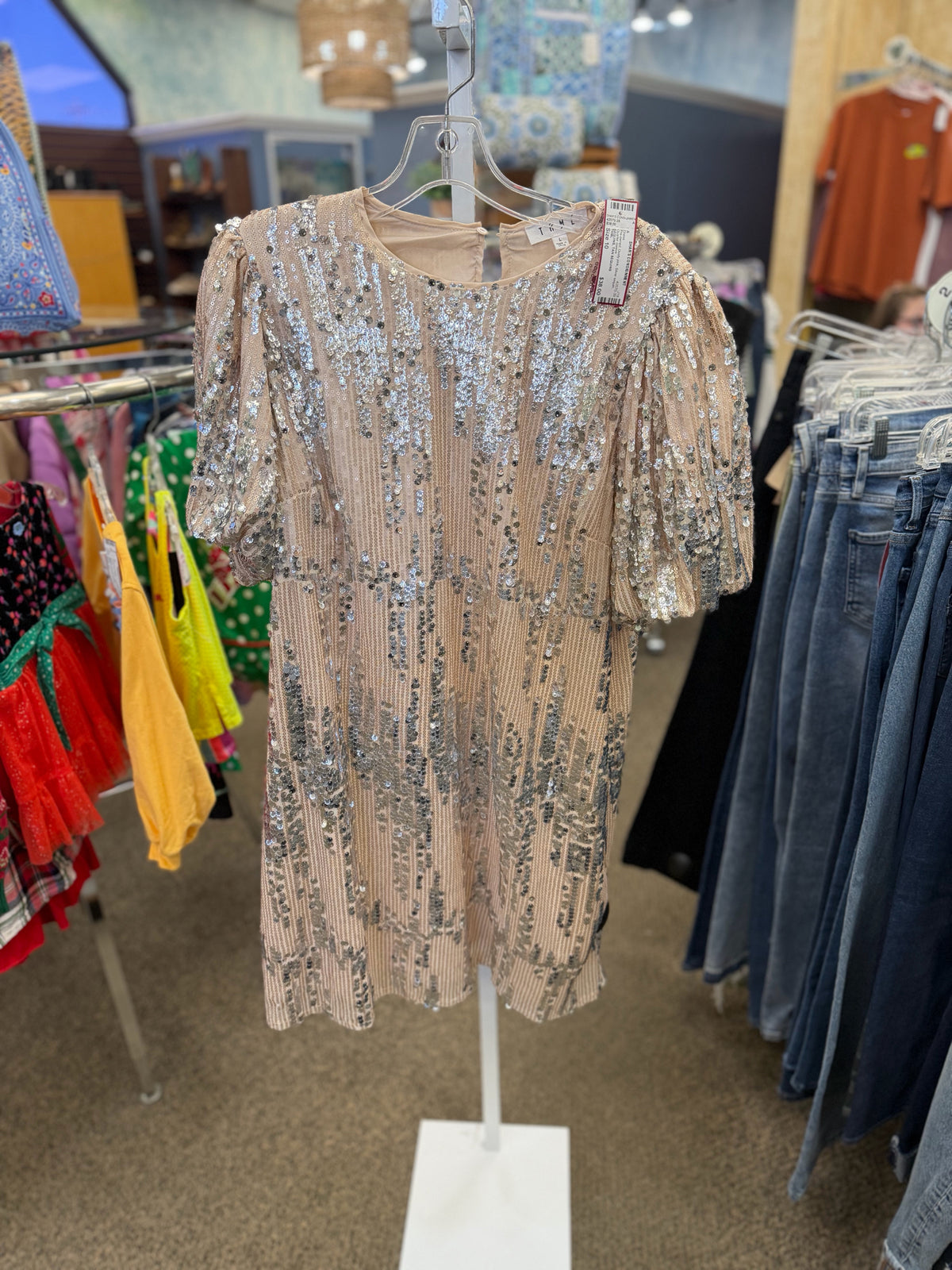 Pre-owned THML Dusty pink Silver sequin Size 10 Quarter Sleeve Dress