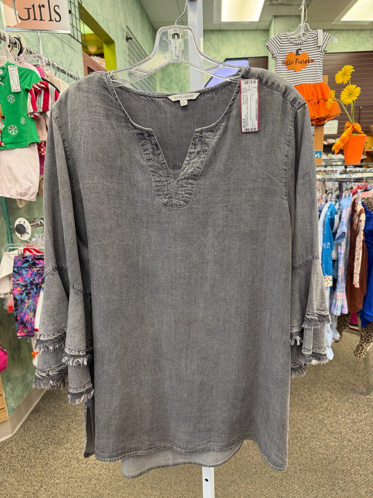 Pre-owned JOHN MARK Gray Size: XL Quarter Sleeve Blouse