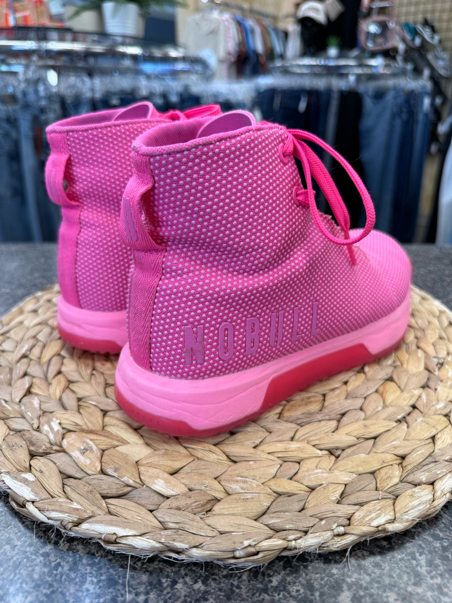 Pre-owned No Bull Hot pink Size 7 Designer Sneaker