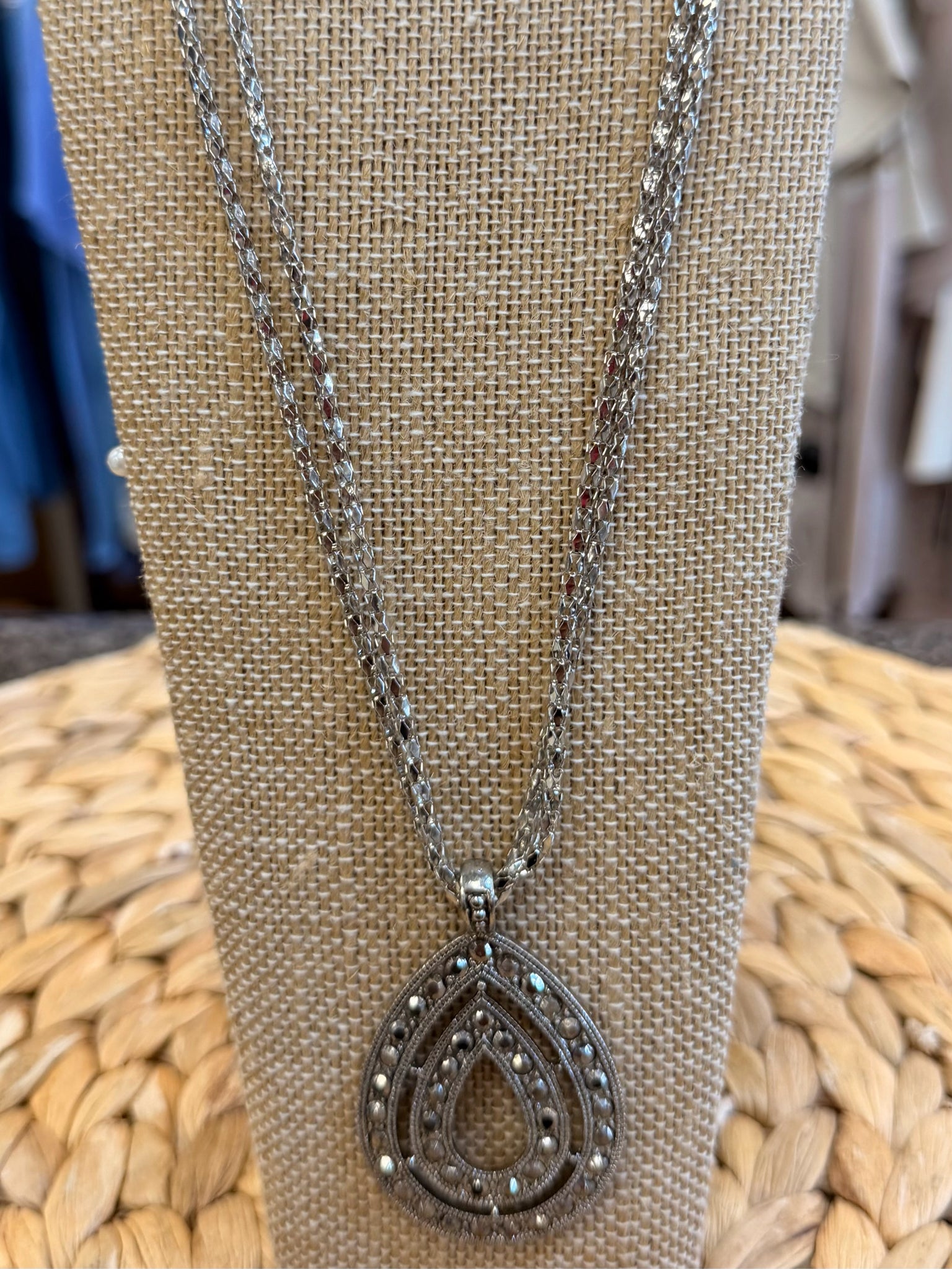 Pre-owned BRIGHTON Silver Designer Necklace