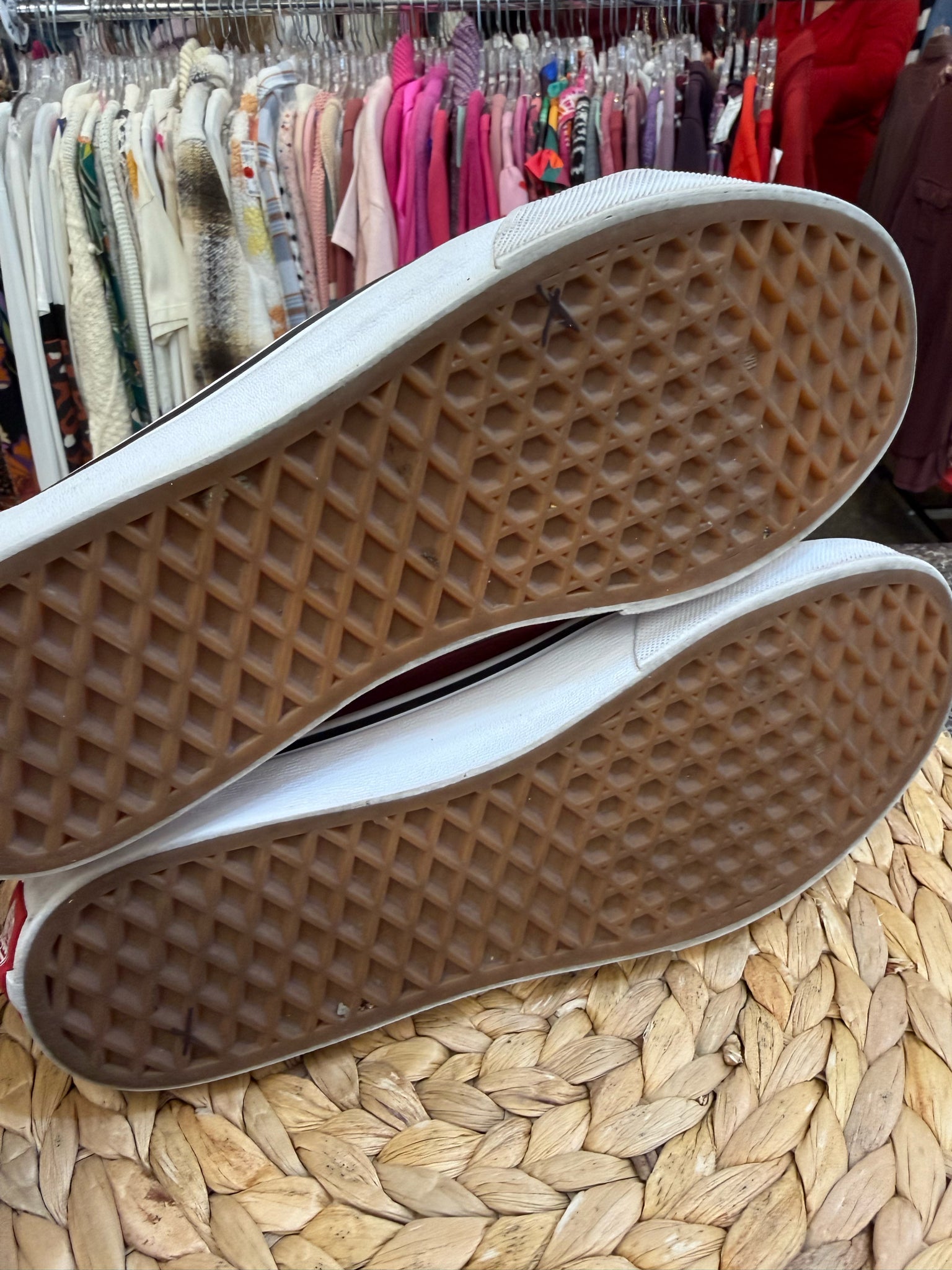 Pre-owned VANS Wine Size 6 Shoe