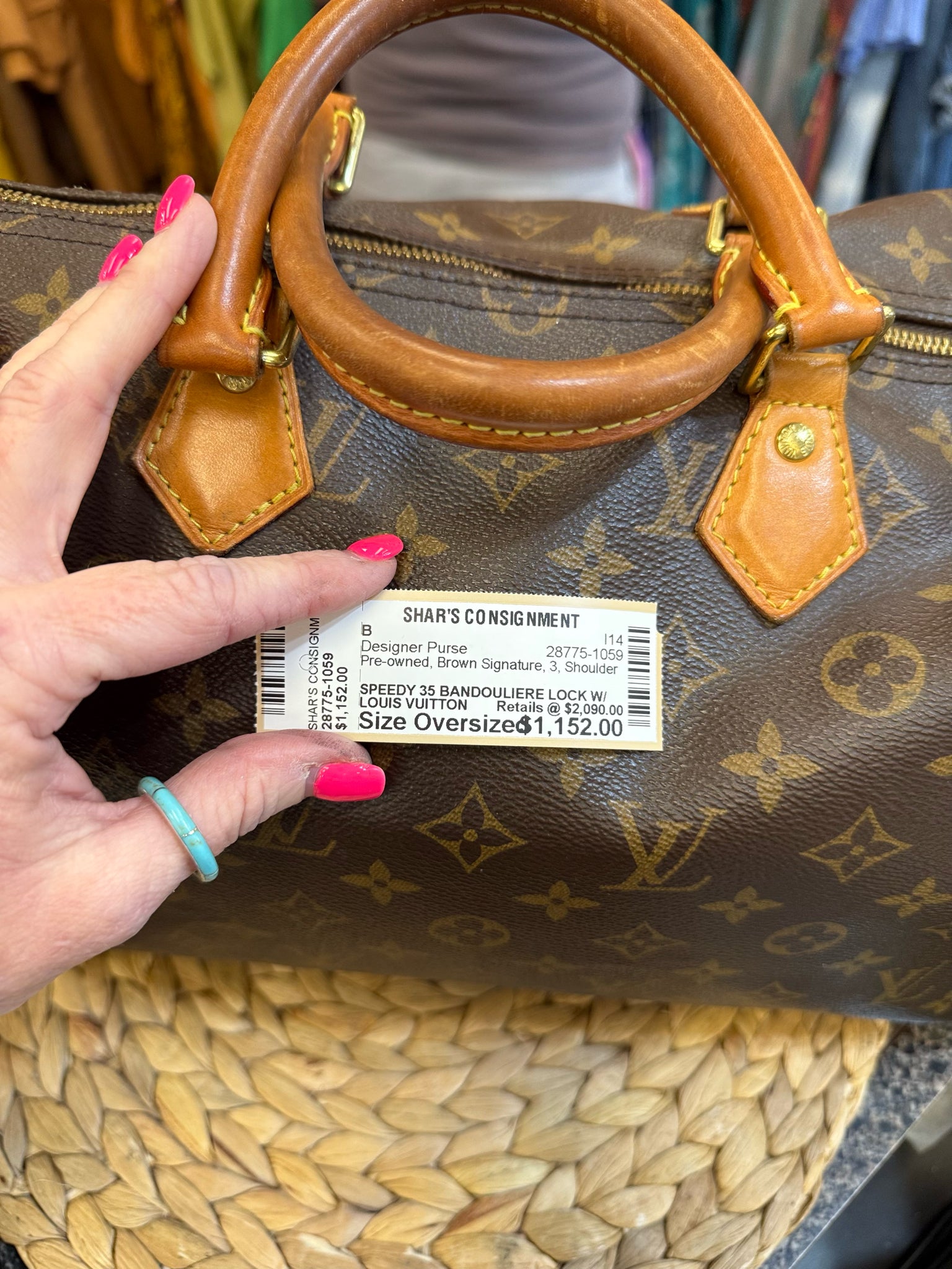 Pre-owned LOUIS VUITTON Brown Signature Shoulder Designer Purse