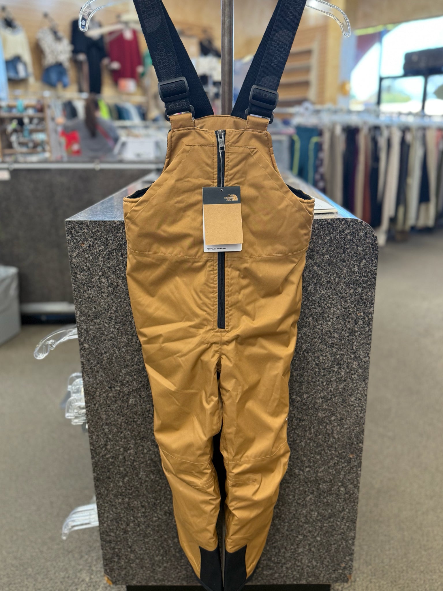 New with Tag NORTH FACE Light brown Black C-SIZE 7 Overall Pants BOYS SKI BIB