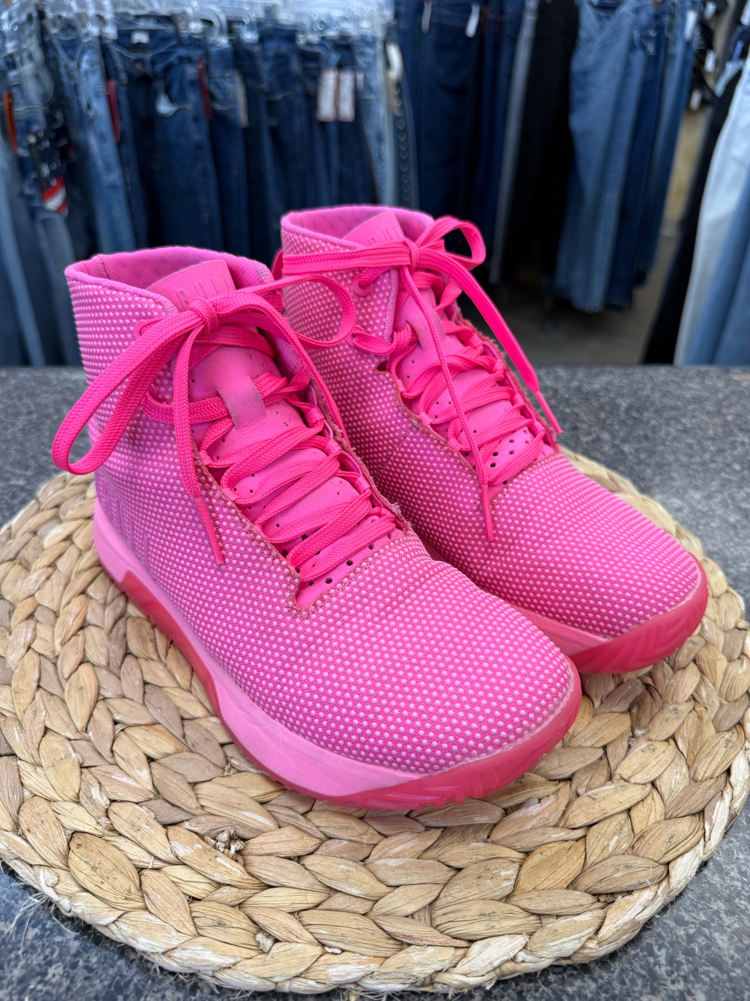 Pre-owned No Bull Hot pink Size 7 Designer Sneaker