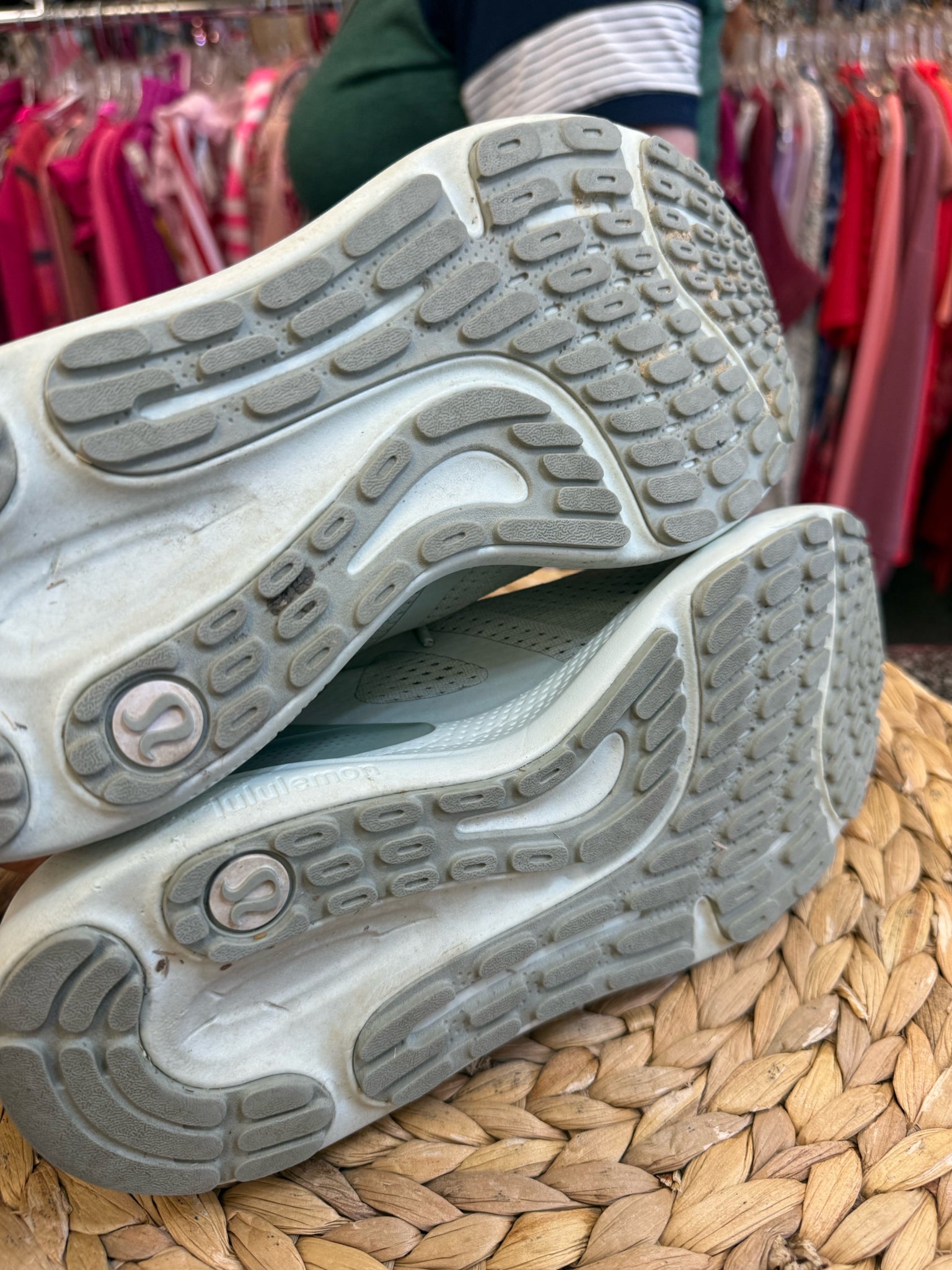 Pre-owned Lululemon Mint Size 8.5 Designer Sneaker