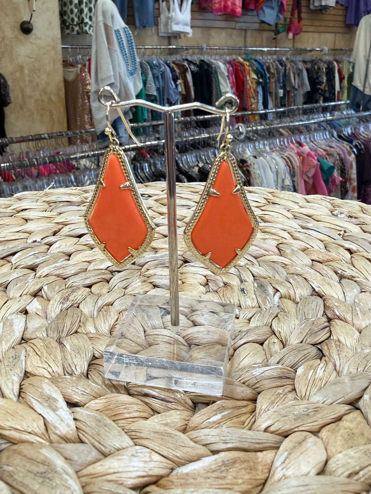 New KENDRA SCOTT Orange Gold Trim Designer Earring