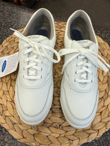 New with Tag ROCKPORT Cream Size 8.5 Sneaker