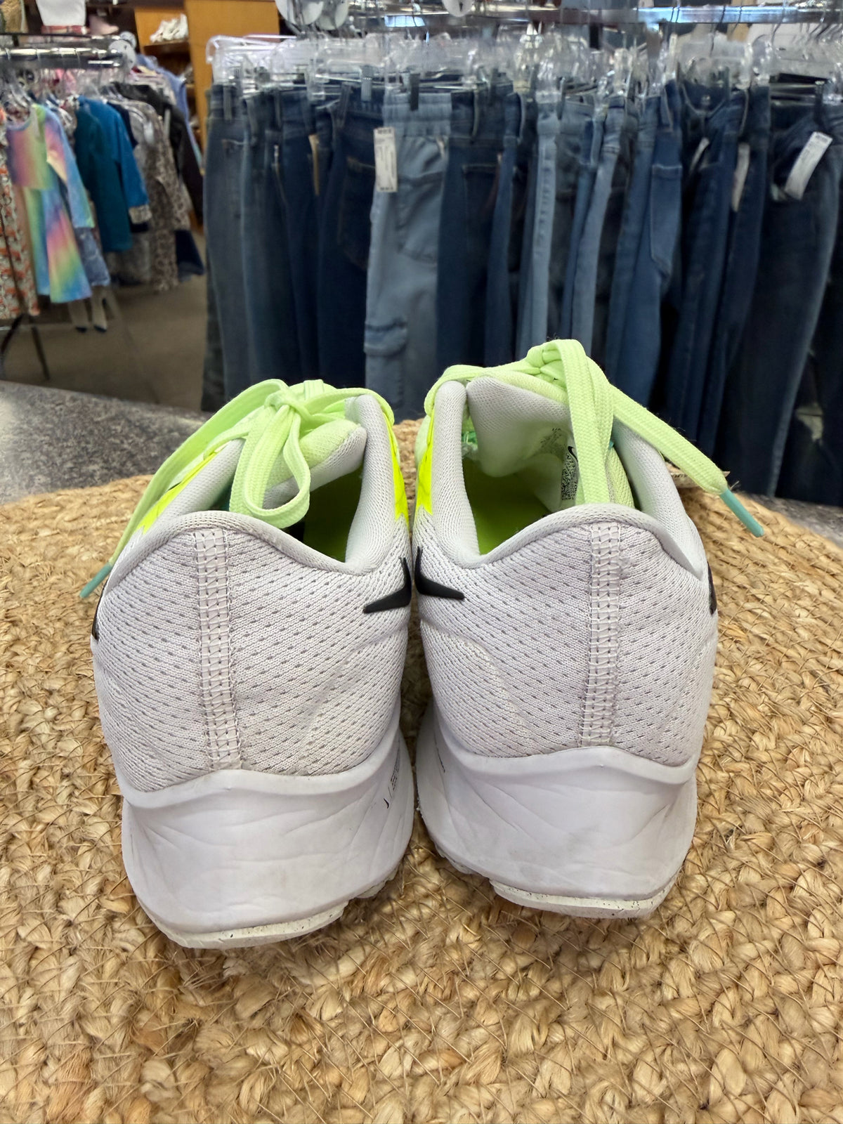 Pre-owned NIKE LIME PLAID Neon Yellow Size 7 Sneaker