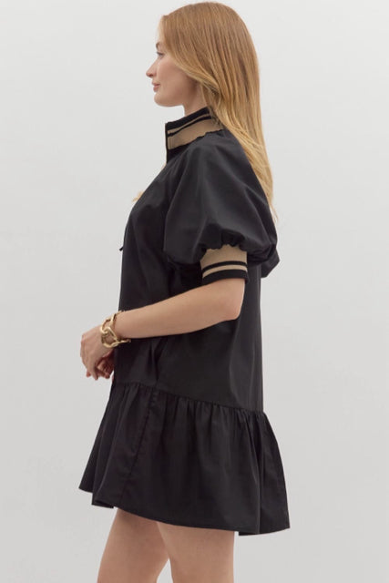 New ENTRO Black Black Trim Size Small Short Sleeve Dress