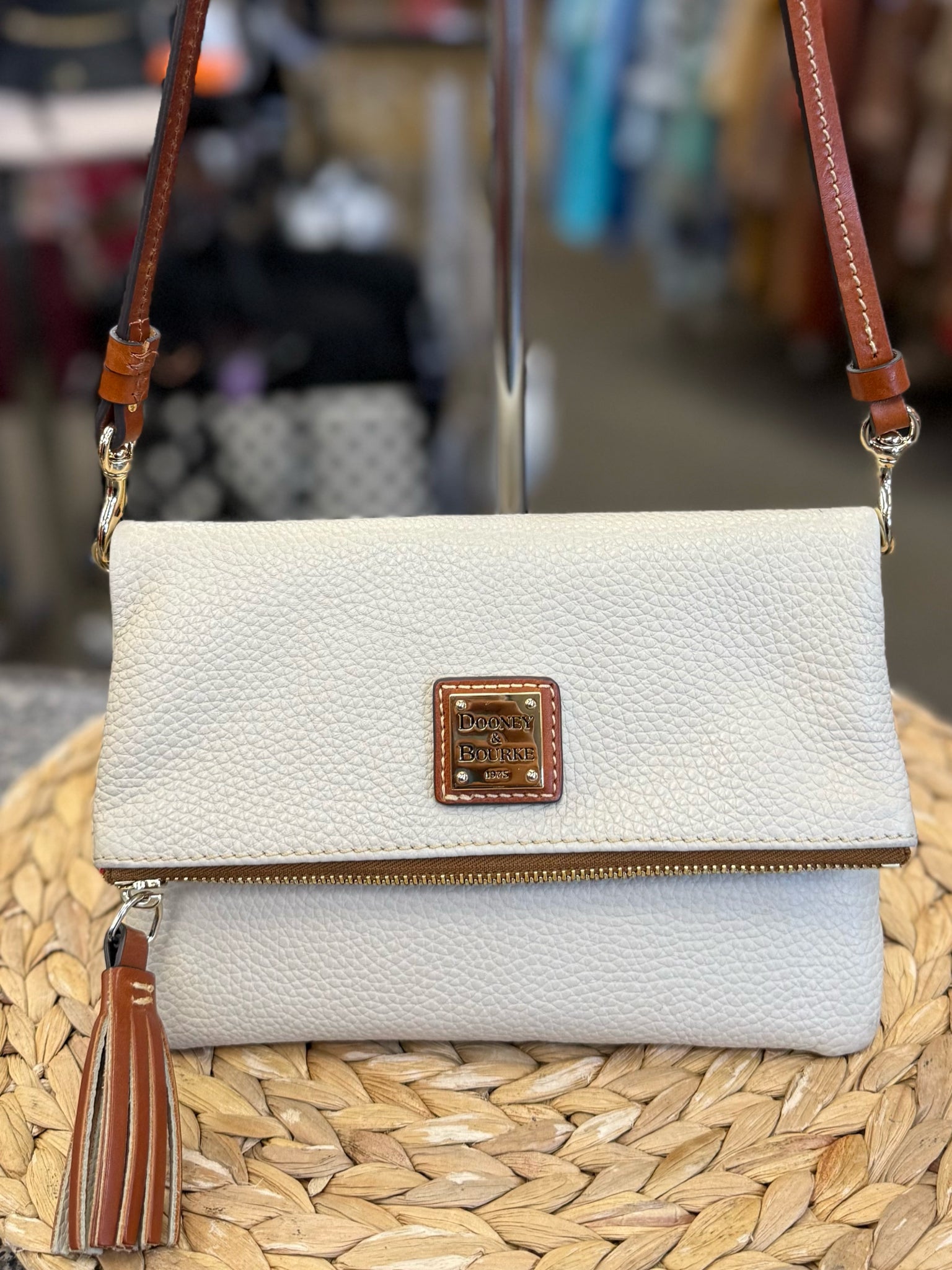 Pre-owned DOONEY&BOURKE Cream Brown Trim Crossbody Designer Purse