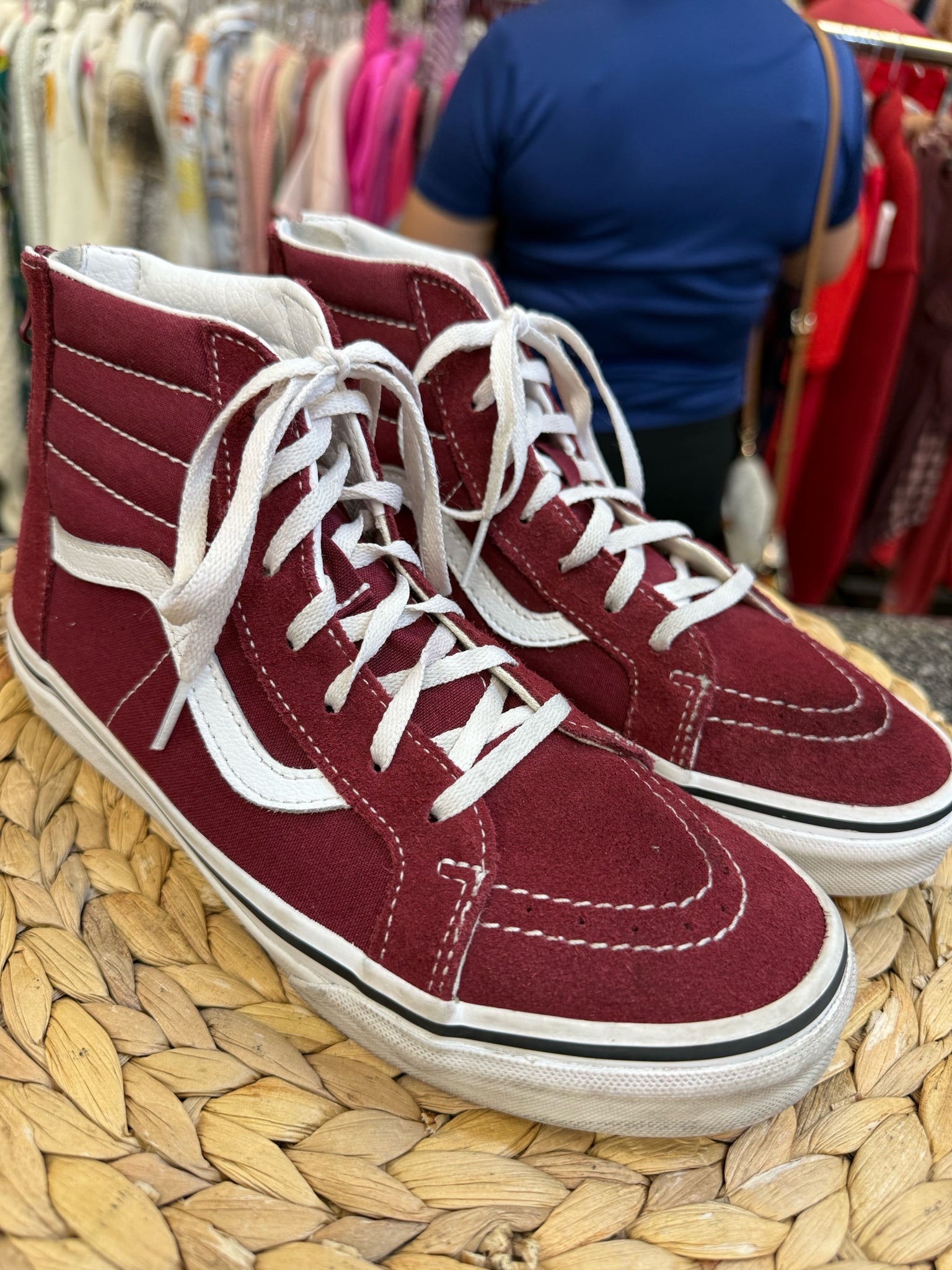 Pre-owned VANS Wine Size 6 Shoe