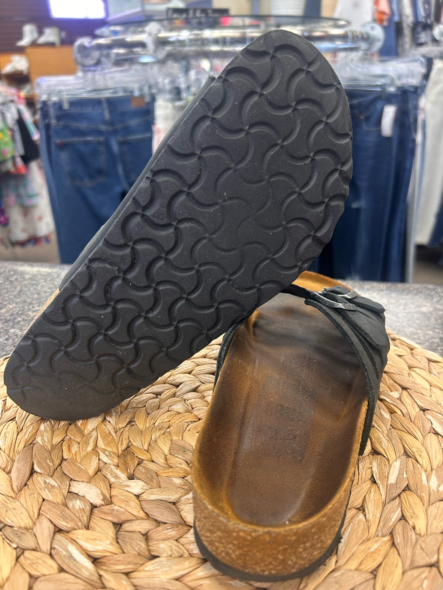 Pre-owned BIRKENSTOCK Black Designer Sandal