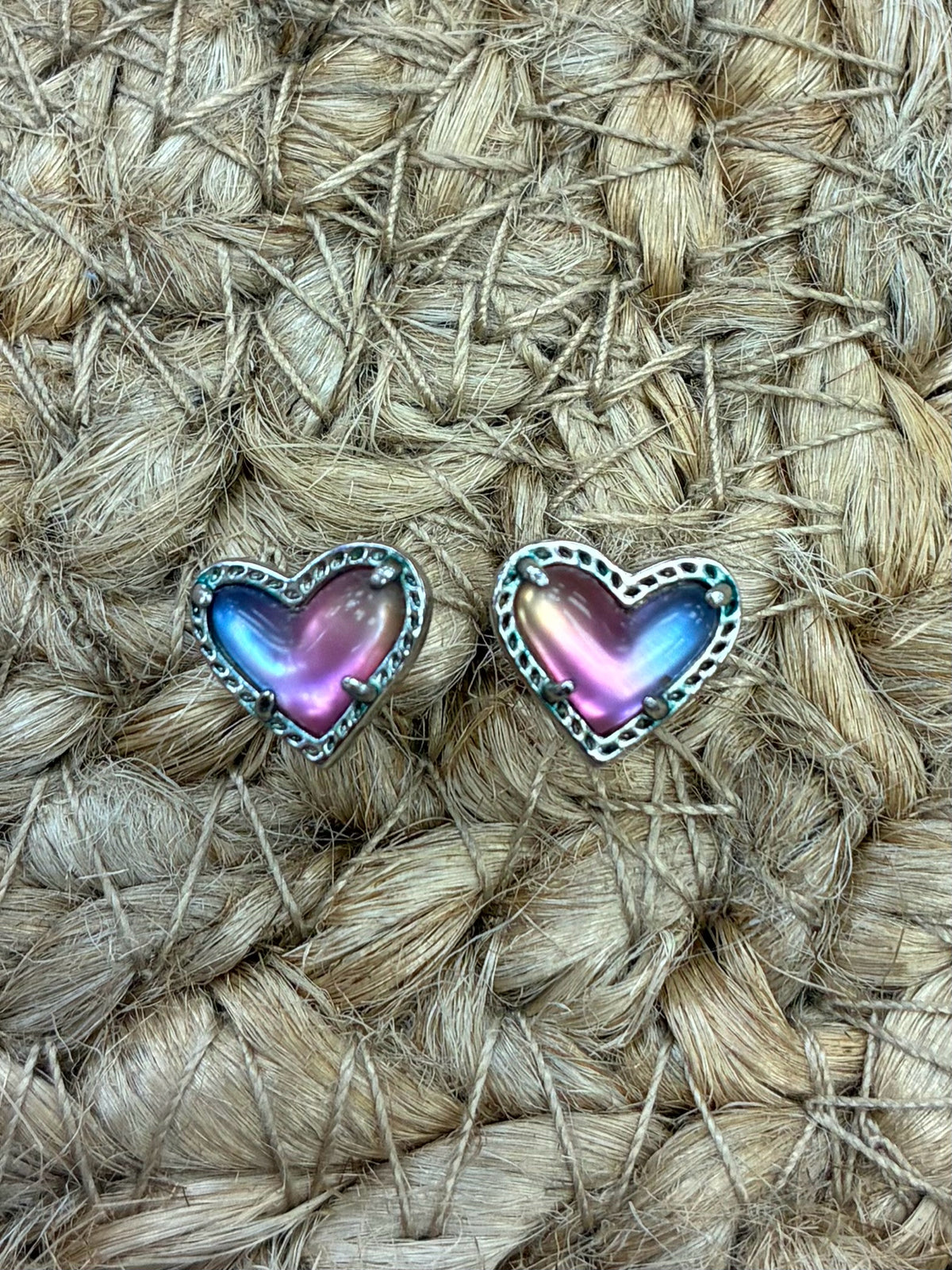 Pre-owned KENDRA SCOTT Pink Purple Designer Earring