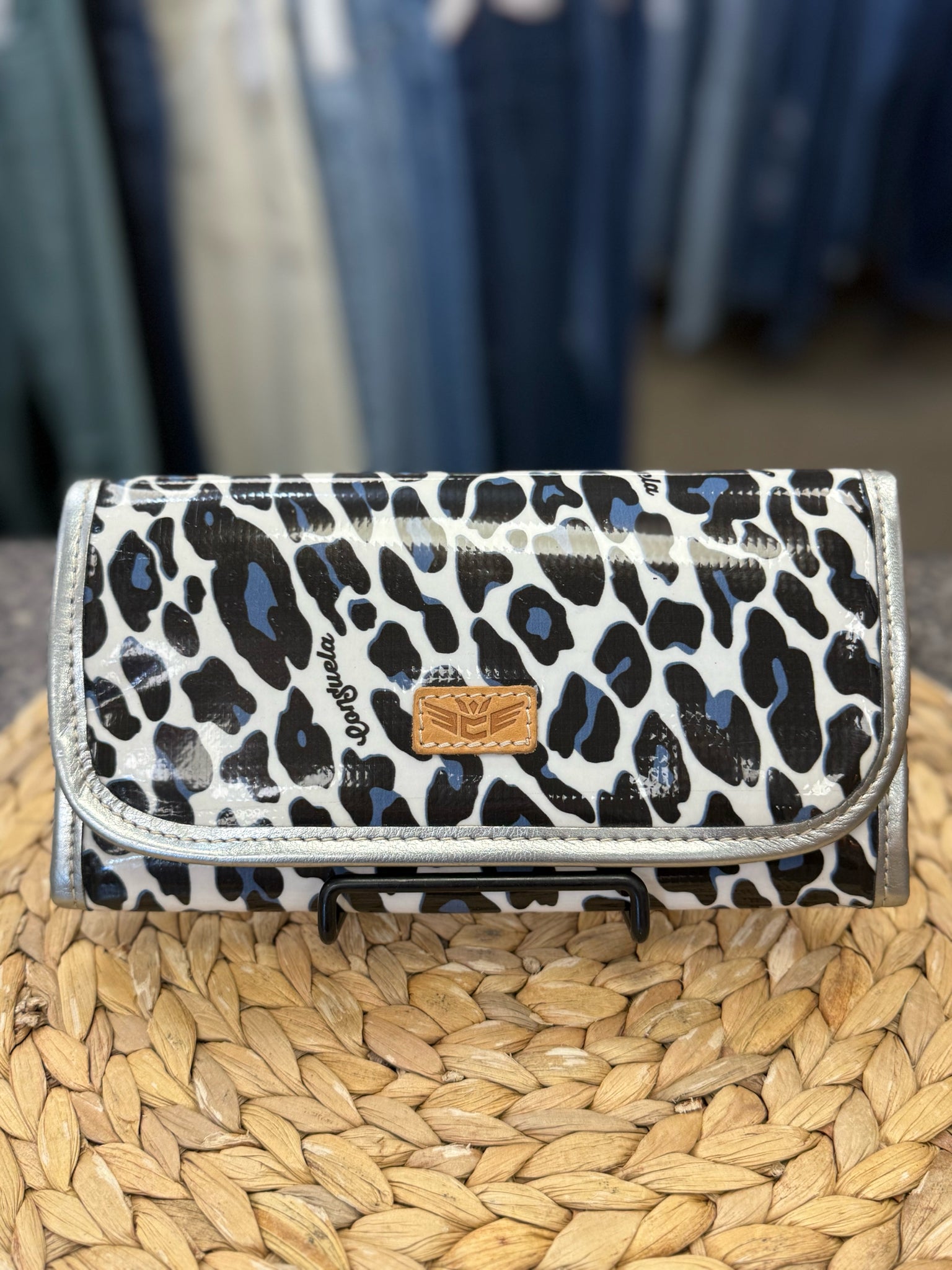 Pre-owned CONSUELA Leopard Blue Jewelry Organizer