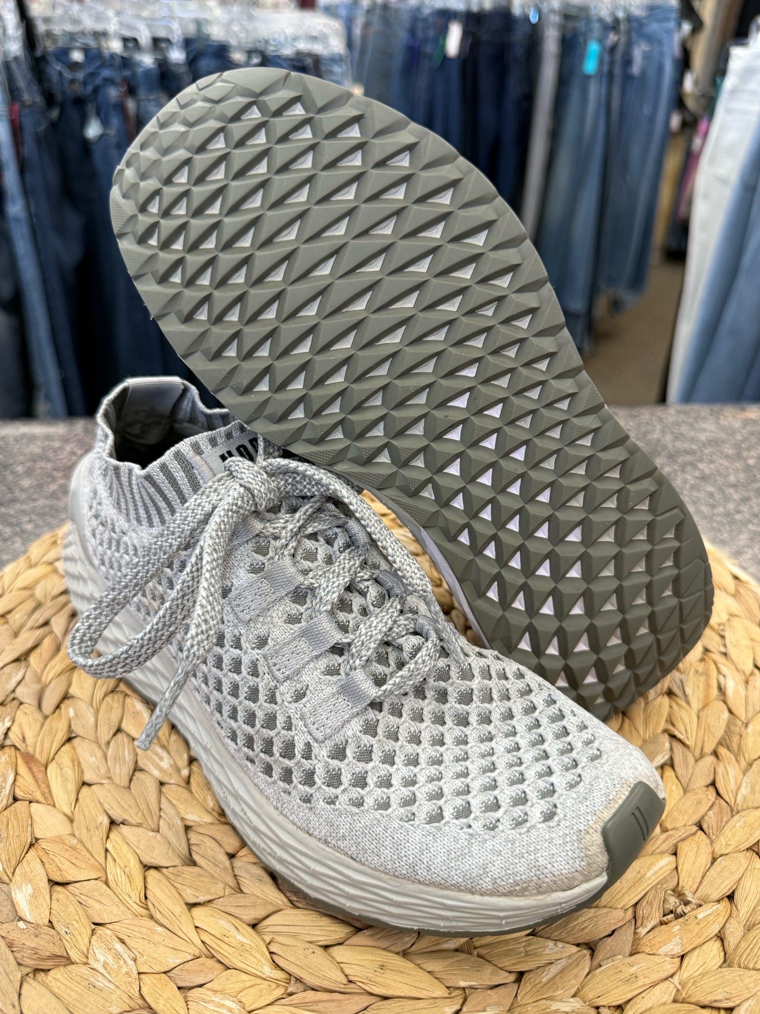 Pre-owned No Bull Gray Size 6.5 Sneaker