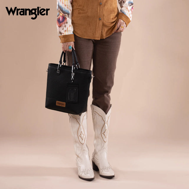 New WRANGLER Black Silver Trim M Crossbody Purse
