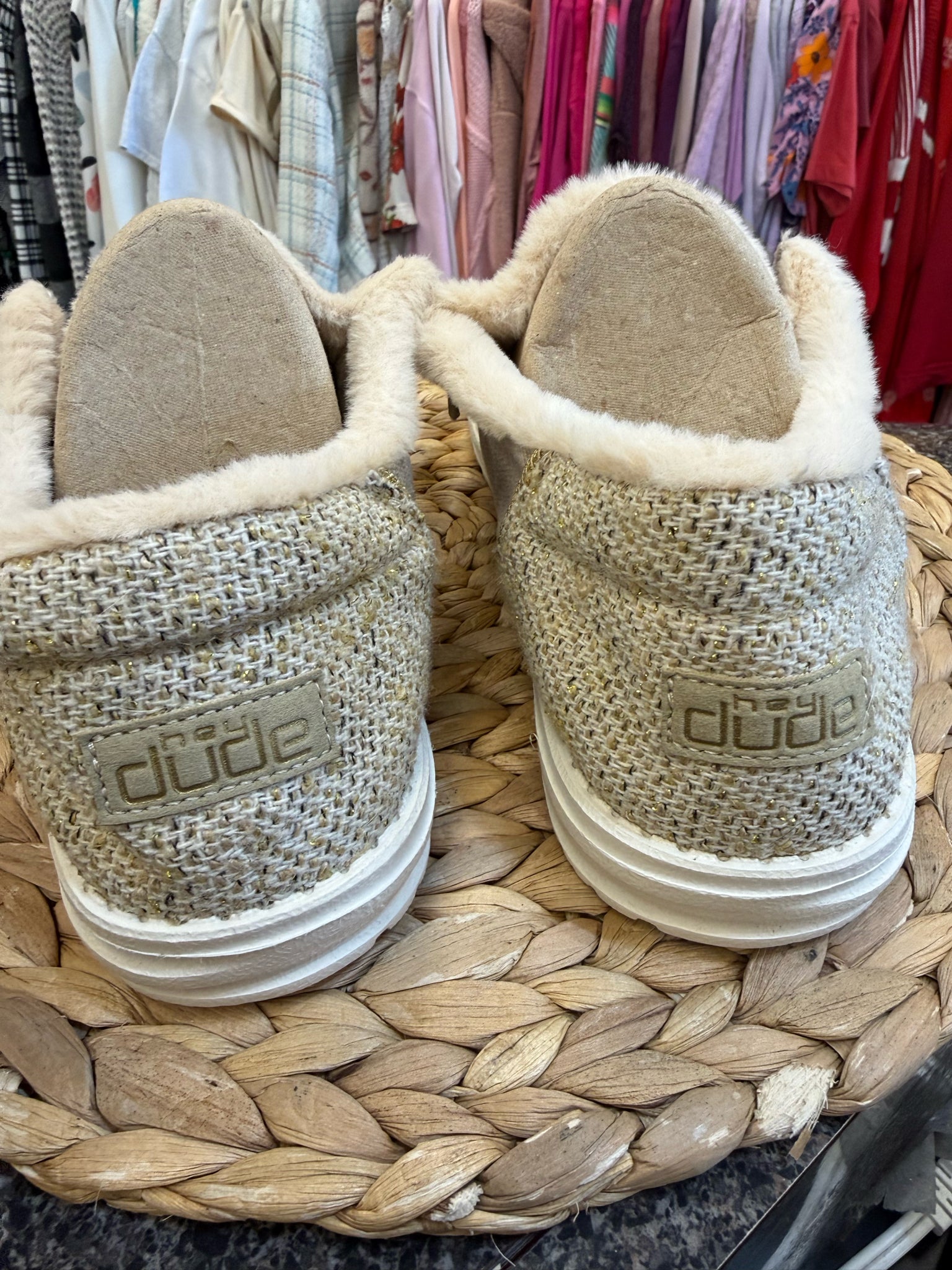 Pre-owned HEY DUDE Tan Tan Blend Trim Size 10 Shoe