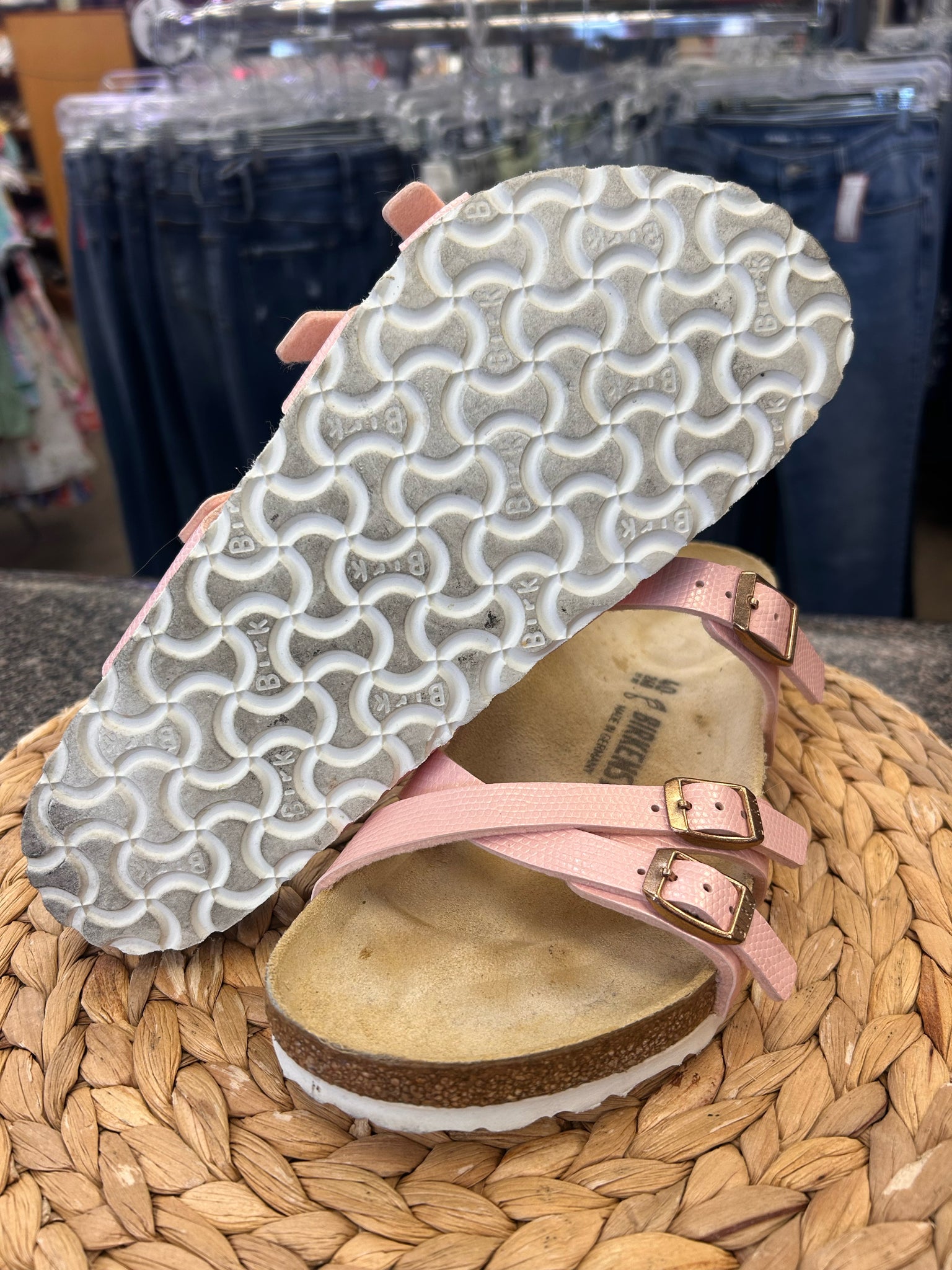 Pre-owned BIRKENSTOCK Pink Size 9.5 Designer Sandal