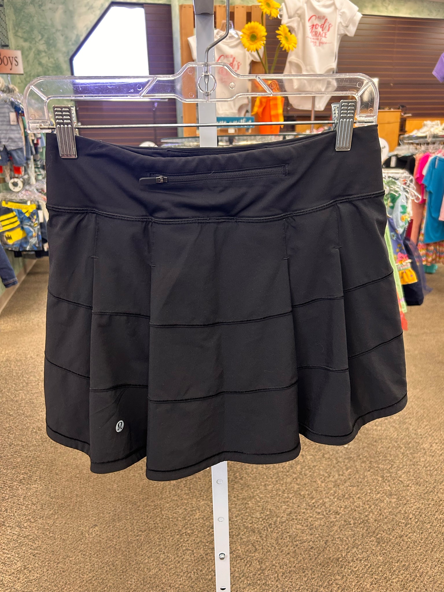 Pre-owned Lululemon Black Size: 4 Designer Skort