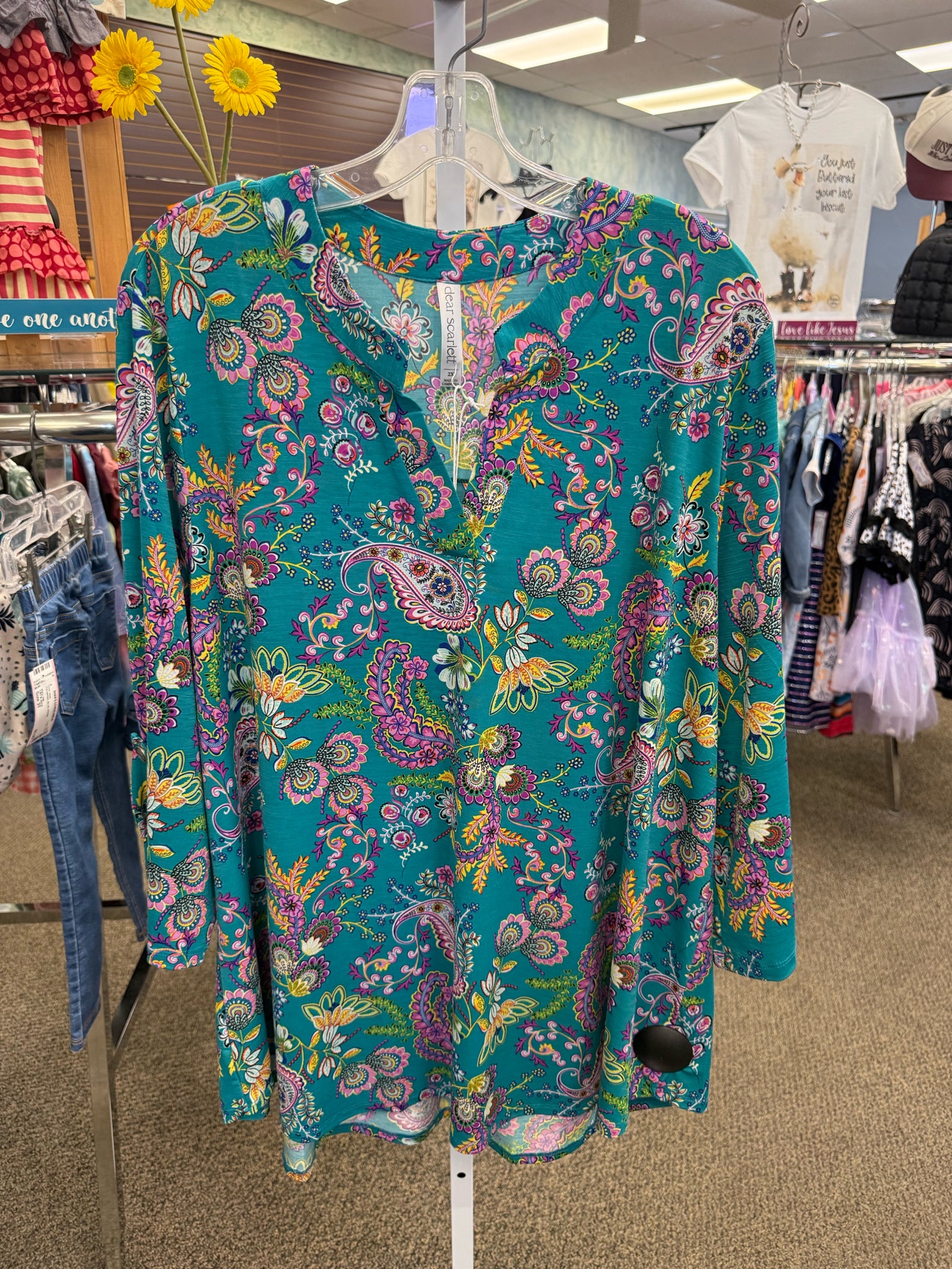 New with Tag Dear Scarlett Teal Purple Floral Size: 2X Quarter Sleeve Blouse