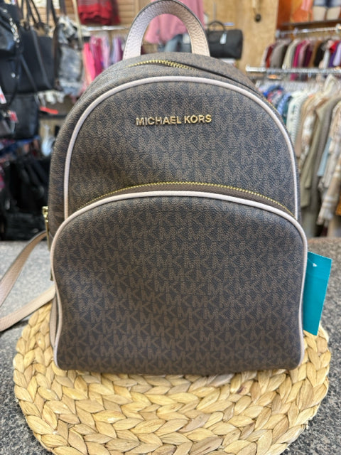 Pre-owned MICHAEL KORS Brown Signature Light Pink Trim Backpack Designer Purse