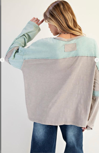 New EASEL Mint Gray Size S/M Long Sleeve Blouse