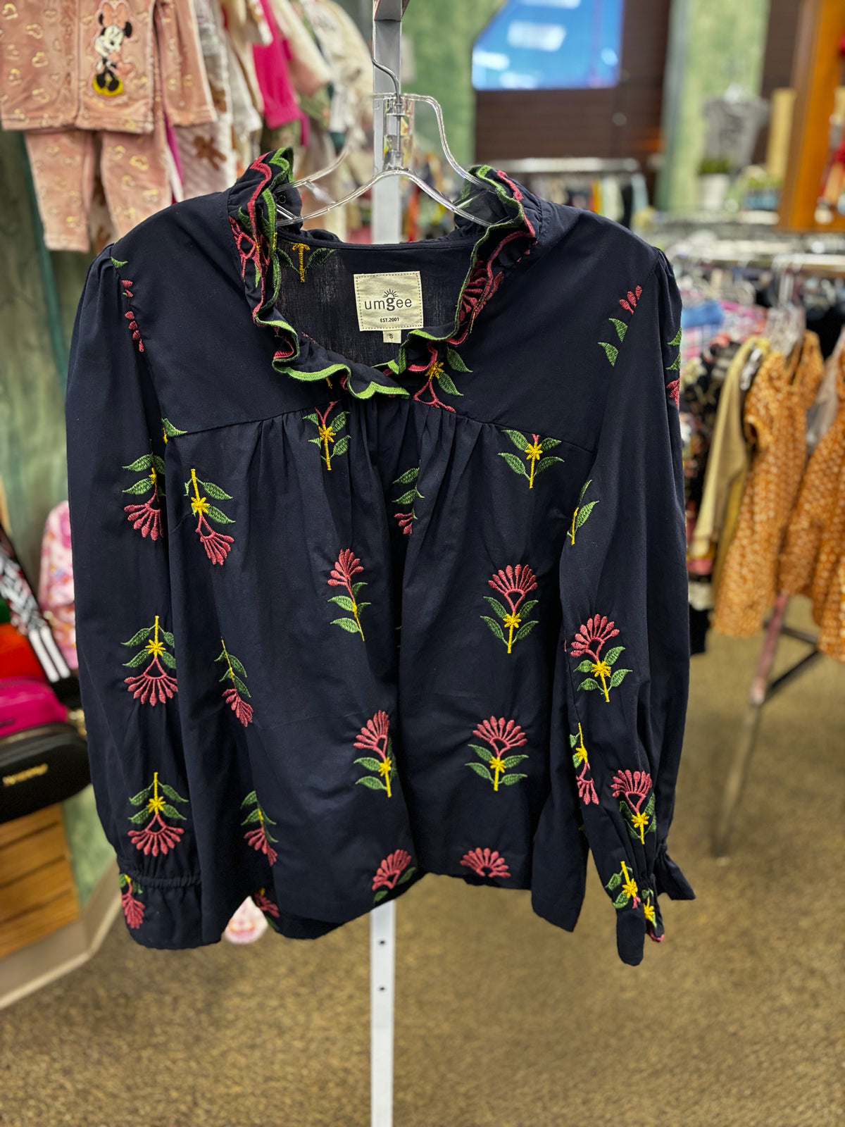 New with Tag UMGEE Navy Pink Floral Size: S Long Sleeve Blouse