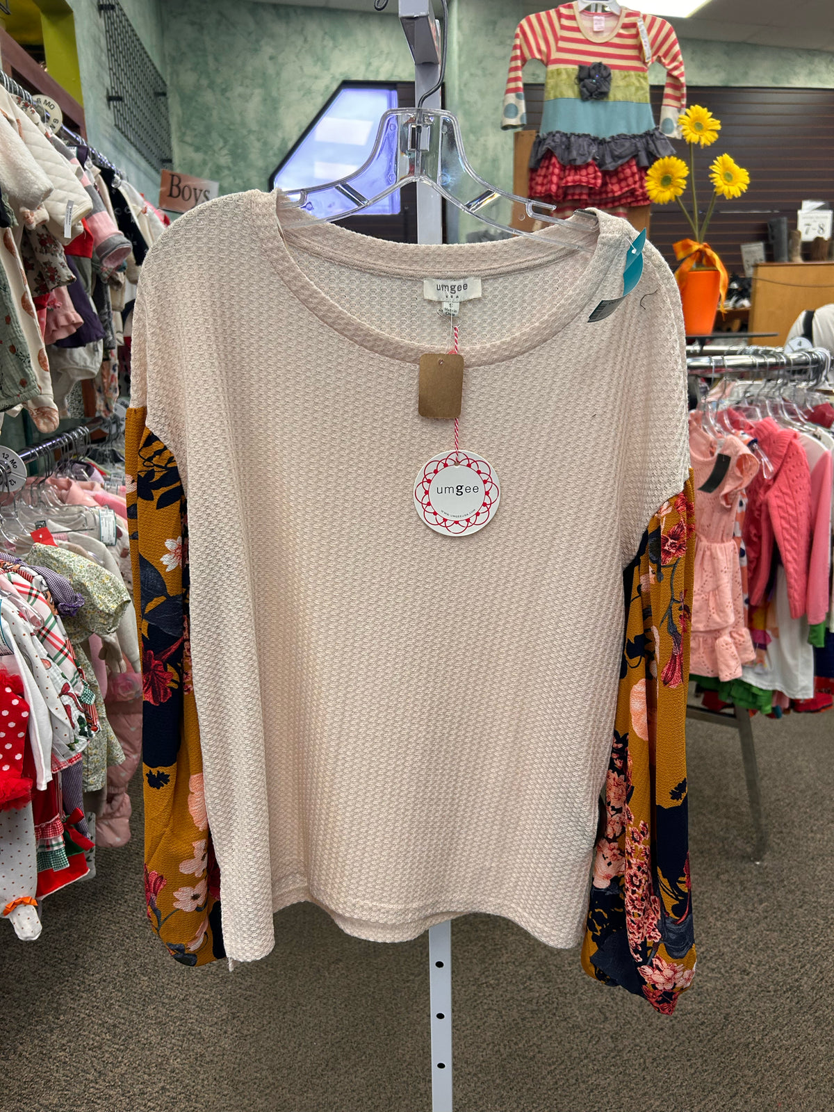New with Tag UMGEE Cream Mustard Trim Size: S Long Sleeve Blouse