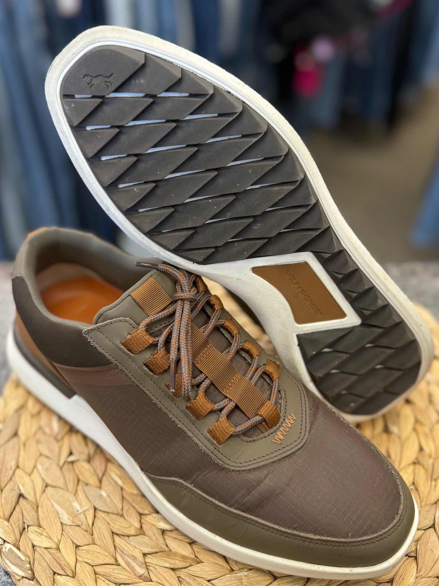 Pre-owned Wolf & Shepherd Brown Burnt Orange Trim SHOE SIZE 10 MENS Sneakers