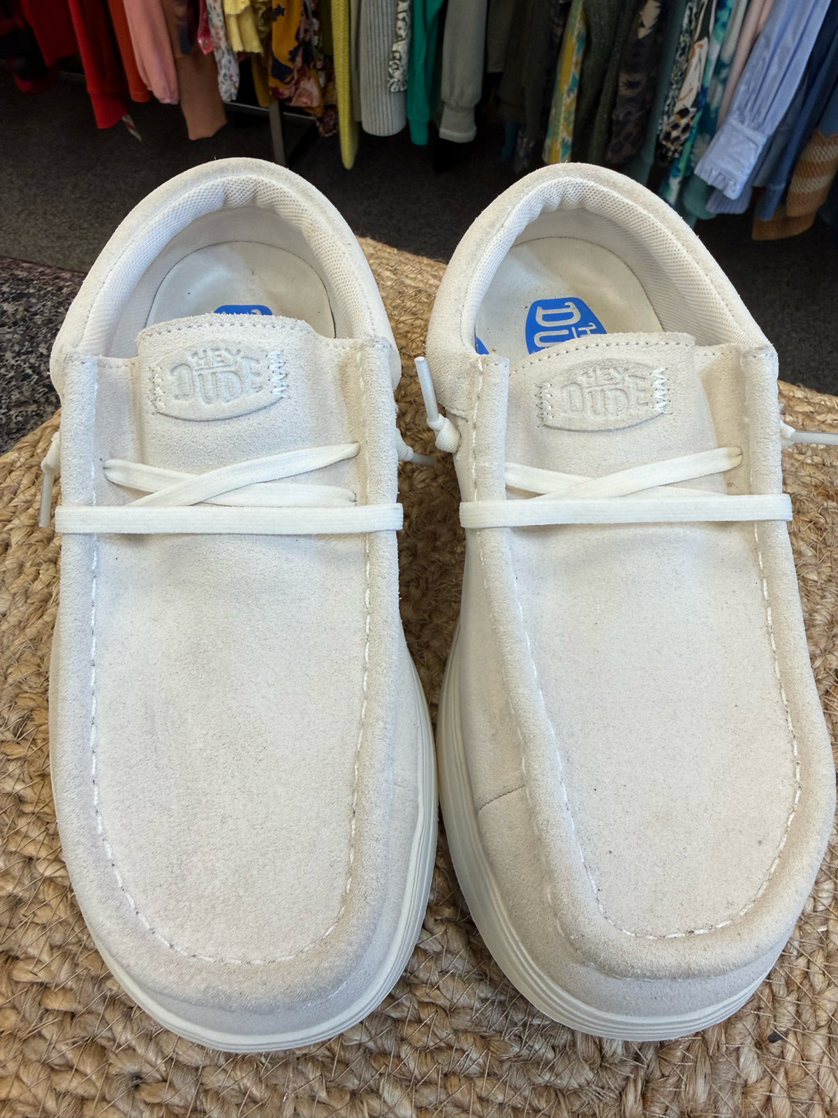 Pre-owned HEY DUDE Cream Size 8 Shoe