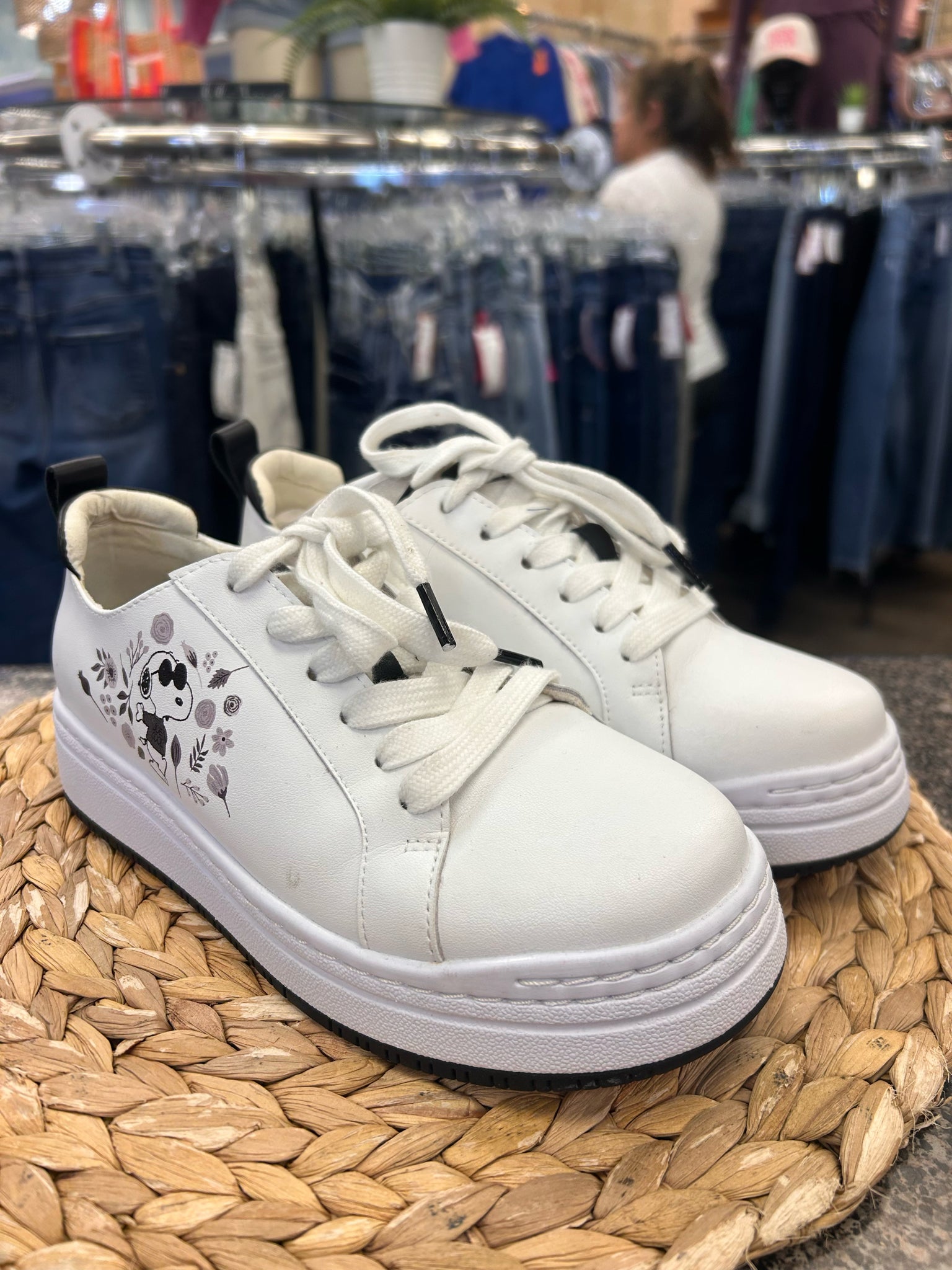 Pre-owned ALEGRIA Off white Black Print Size 6.5 Designer Sneaker