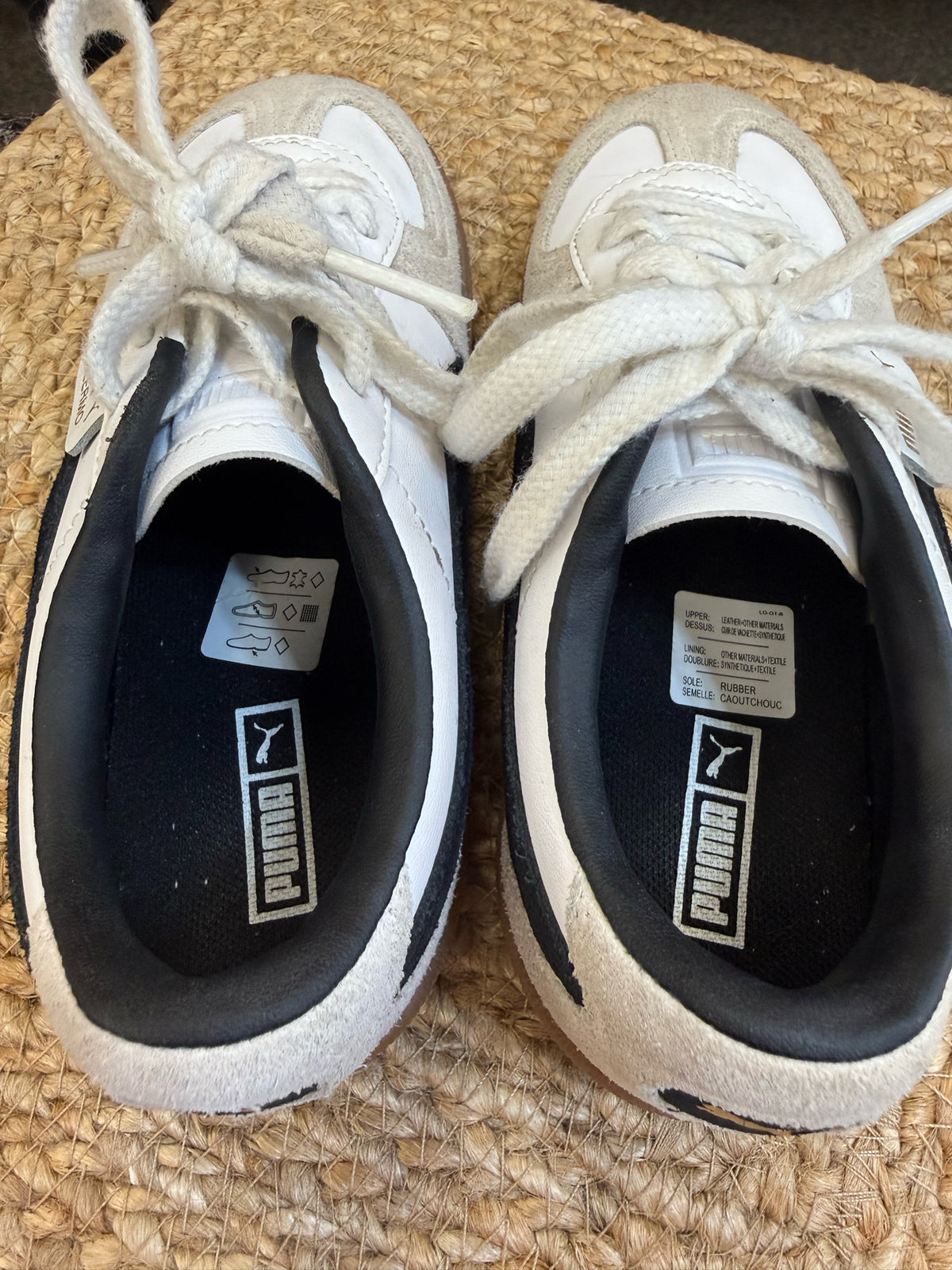 Pre-owned PUMA White Black Trim Shoe Size 13.5 Girls Sneaker