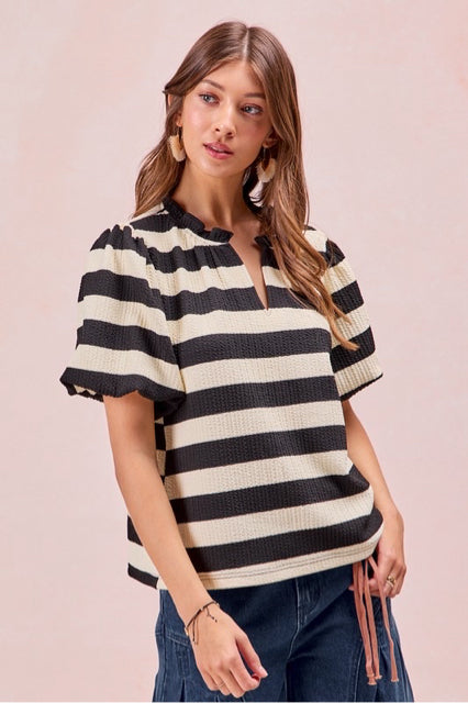 New BIBI Black stripe Cream Size S Short Sleeve Blouse