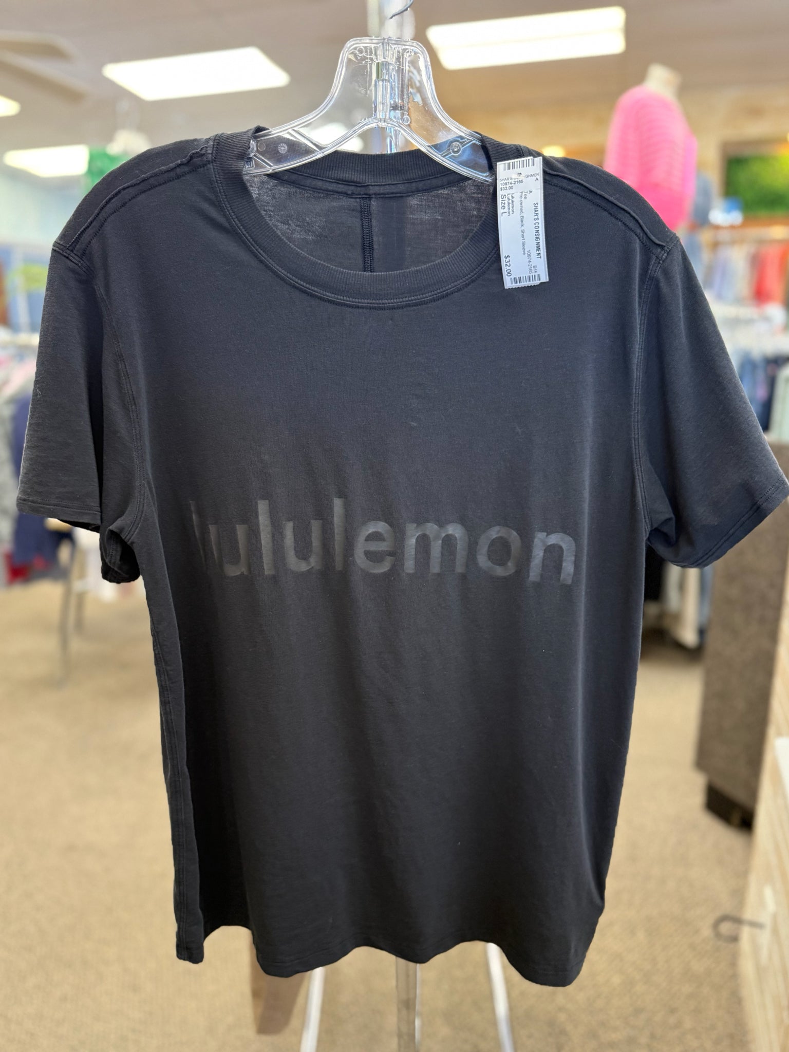 Pre-owned Lululemon Black Size L Short Sleeve Tee