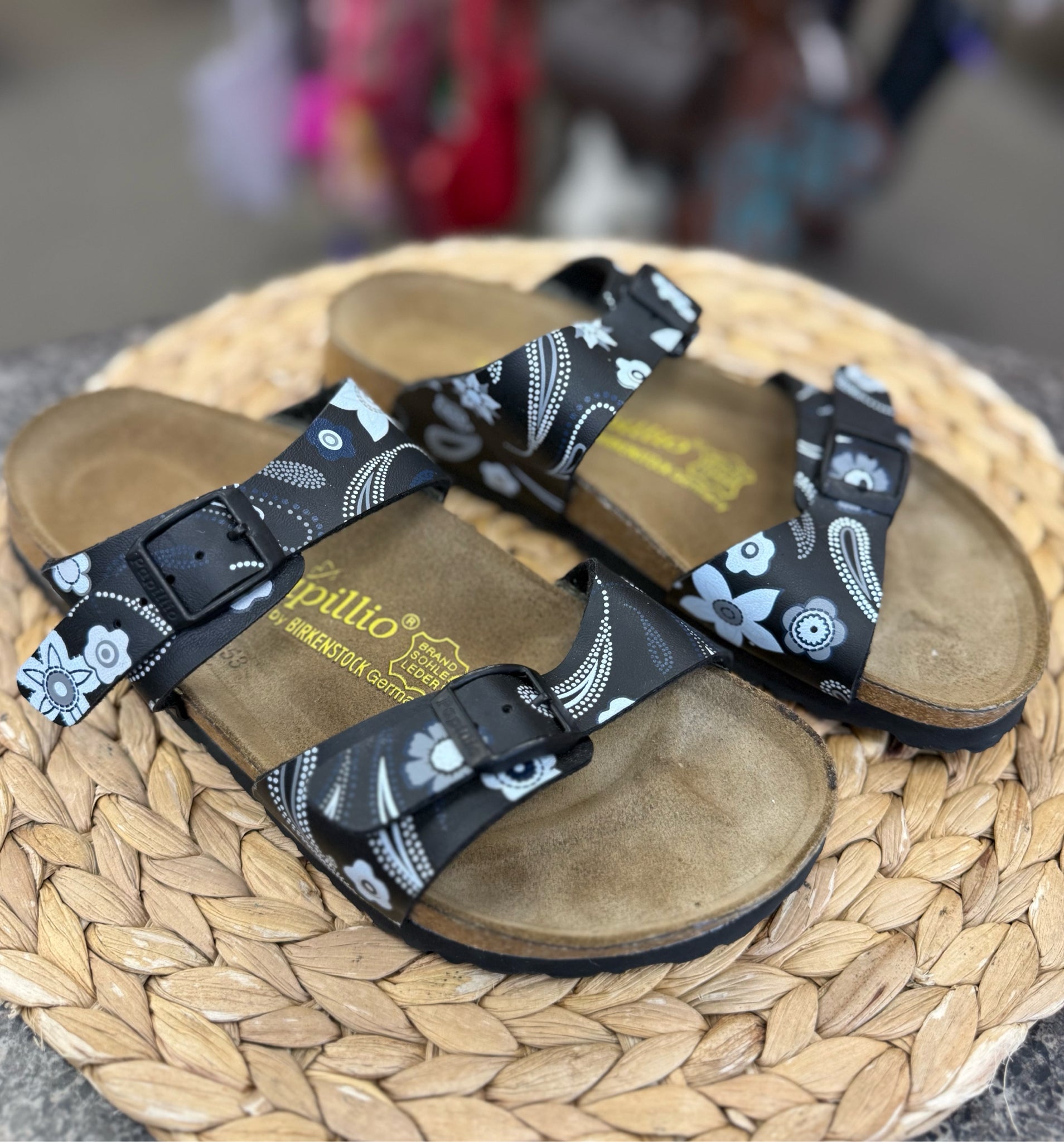 Pre-owned BIRKENSTOCK Black White Print Size 6.5 Designer Sandal