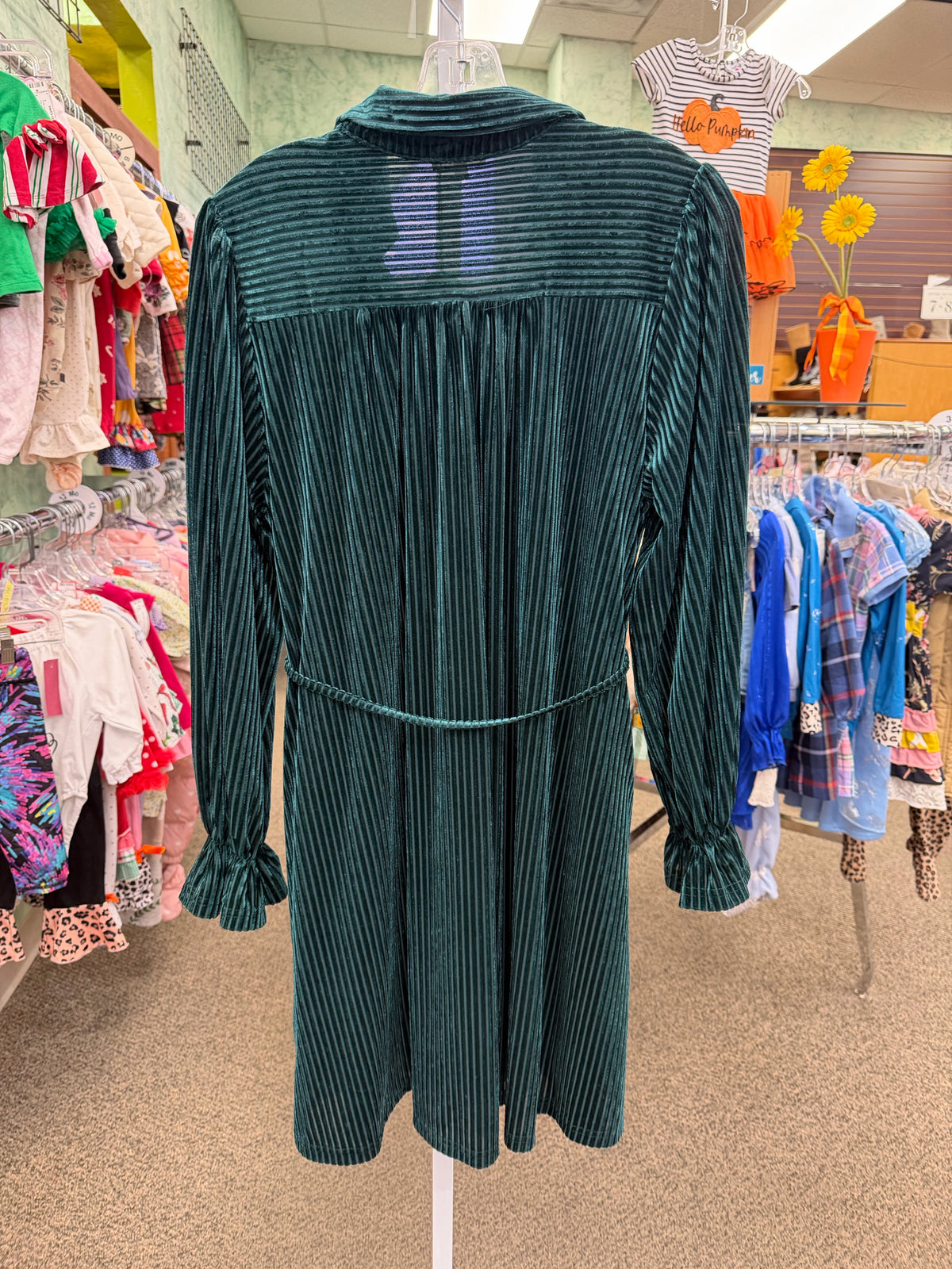 New with Tag JODIFL Dark green Size 8 Long Sleeve Dress
