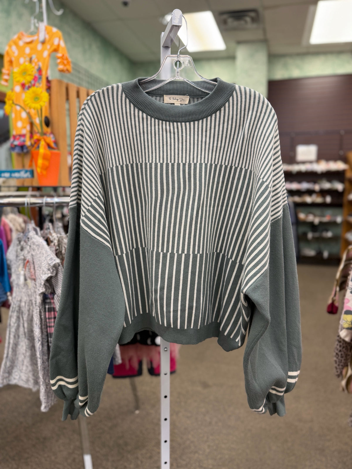 Pre-owned THE VINTAGE SHOP Teal Cream Stripe Dr Size 6/8 Long Sleeve ShortSet