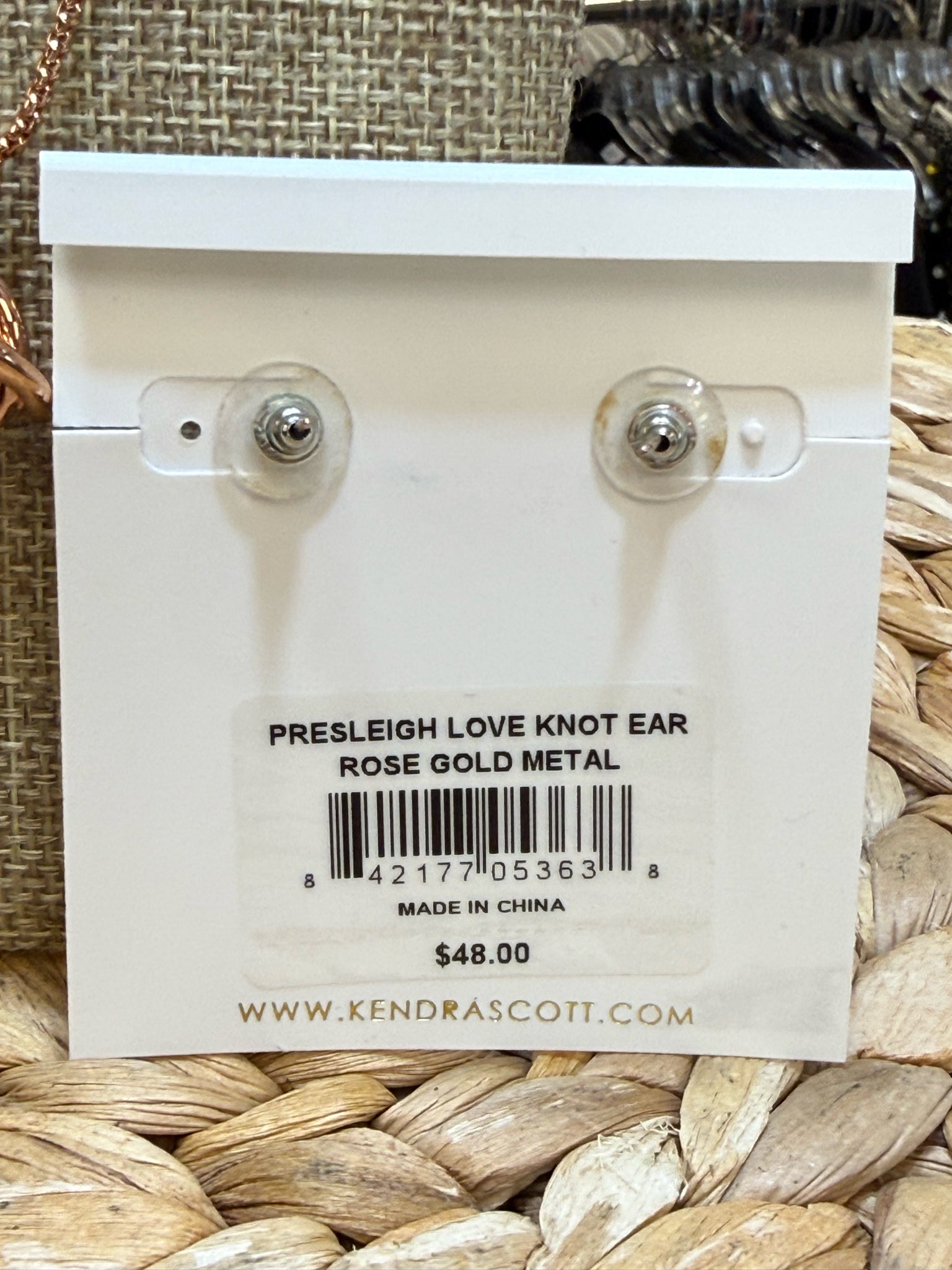 Pre-owned KENDRA SCOTT Rose gold Designer Necklace Set